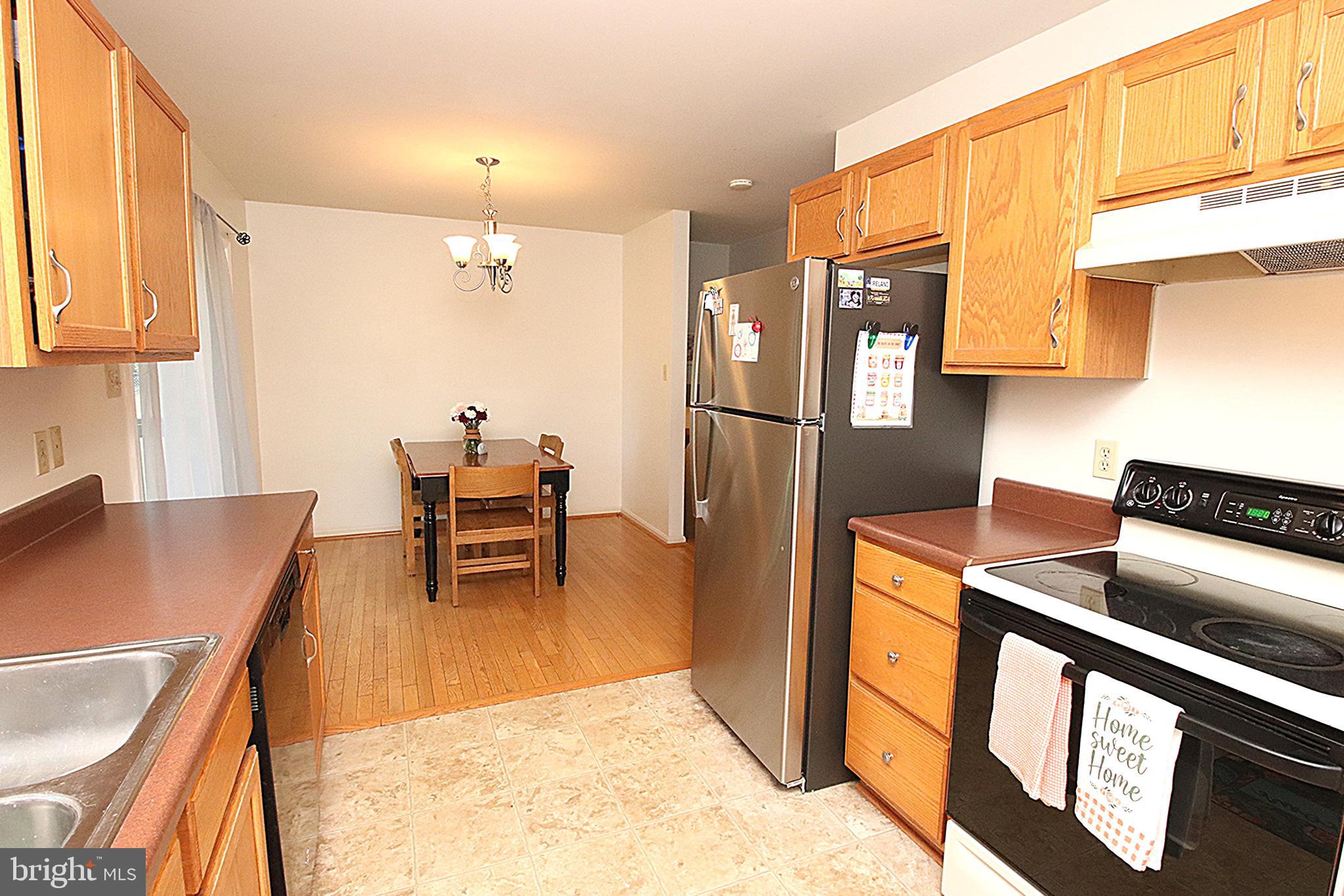 STERLING OAKS - Residential