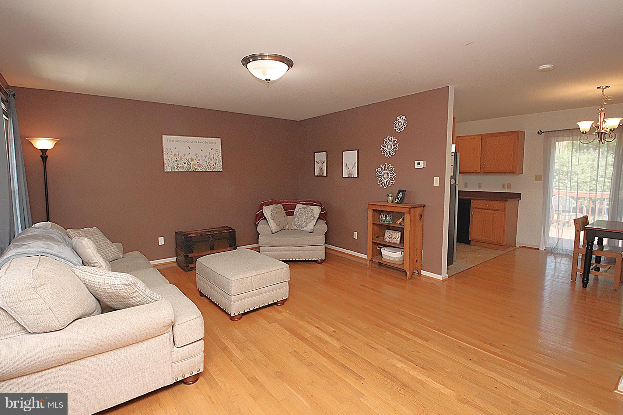 STERLING OAKS - Residential