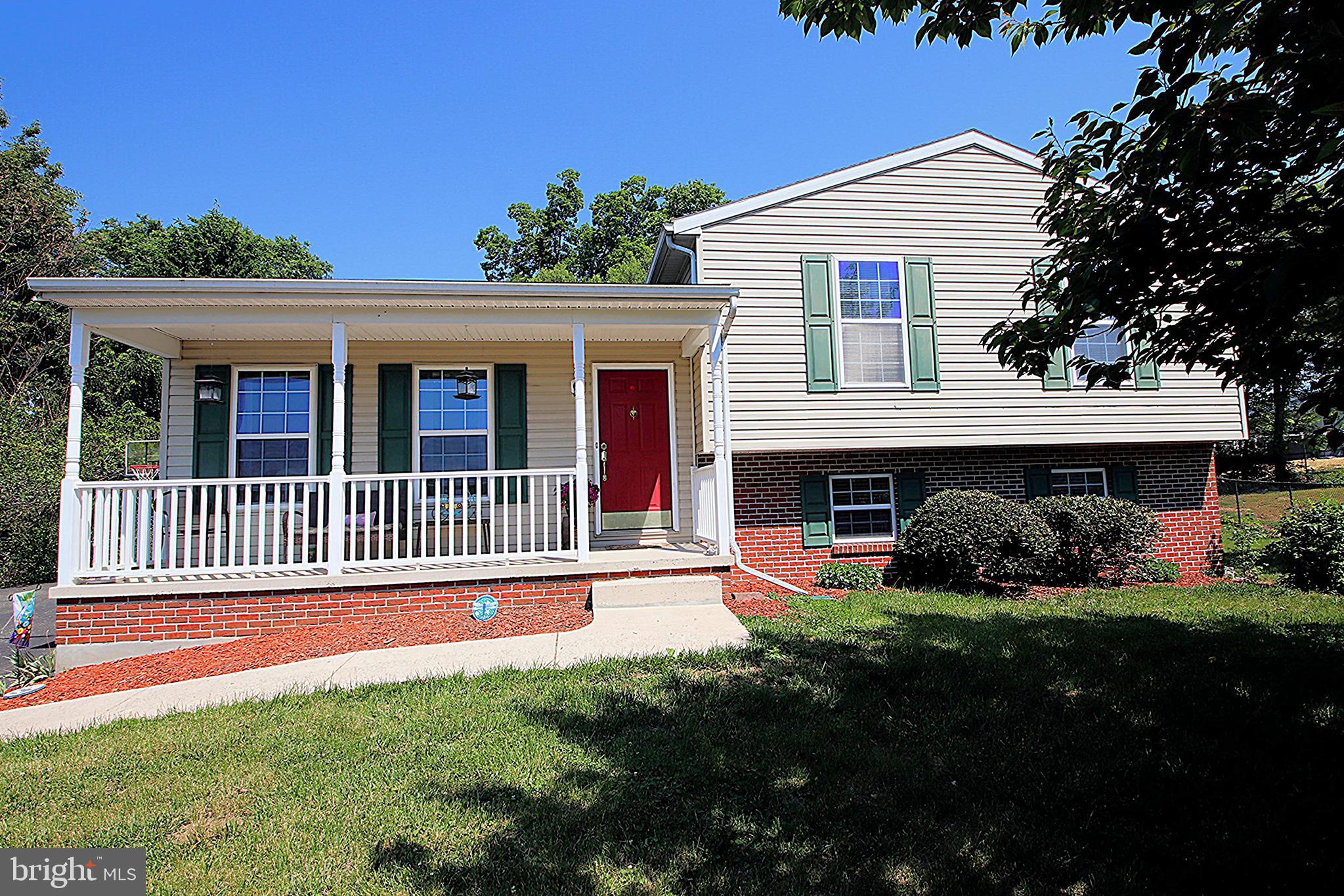 STERLING OAKS - Residential