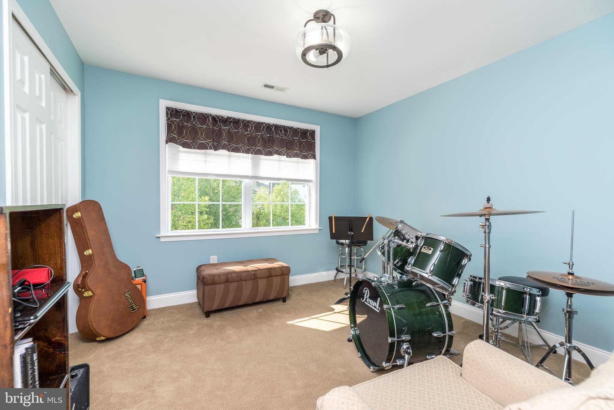 WARRINGTON GLEN - Residential