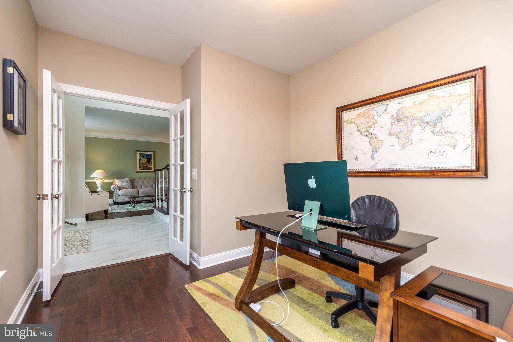 WARRINGTON GLEN - Residential