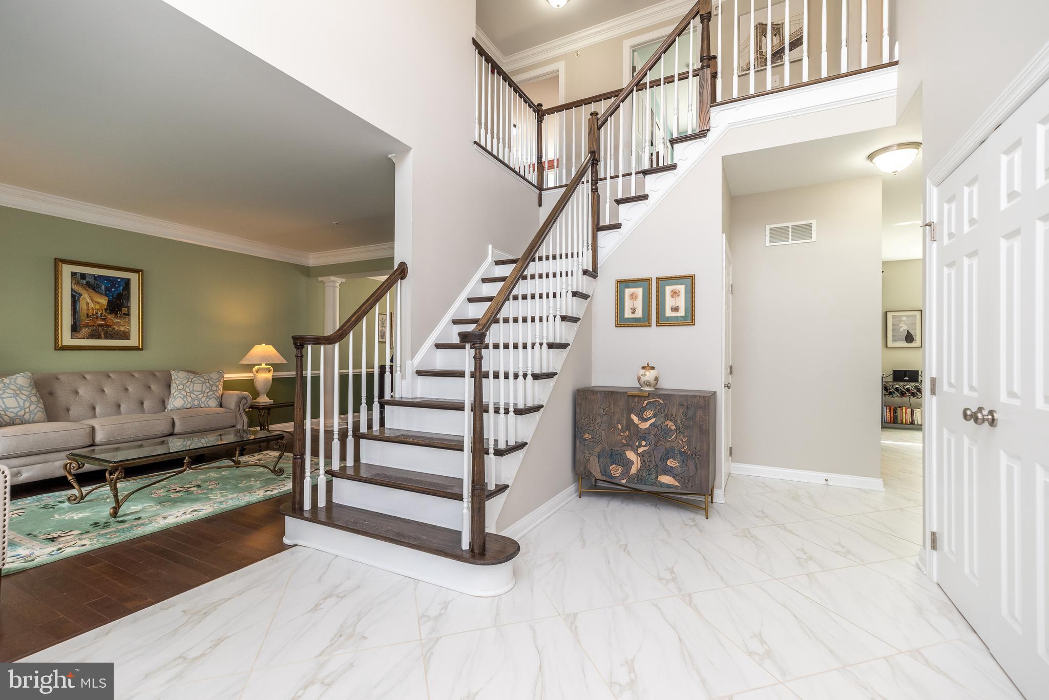 WARRINGTON GLEN - Residential