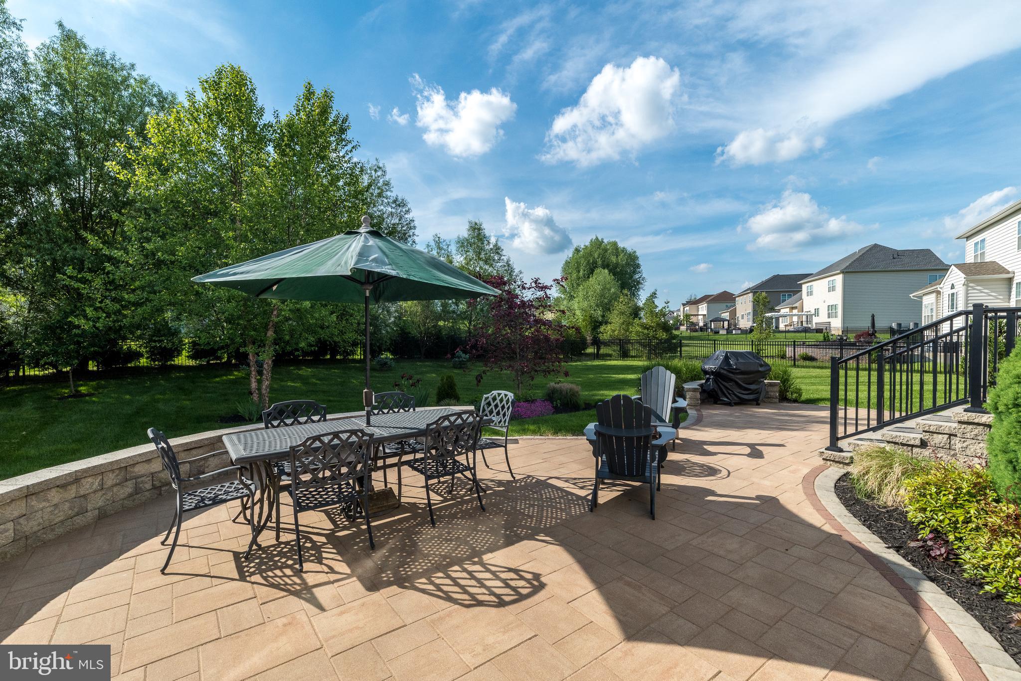 WARRINGTON GLEN - Residential