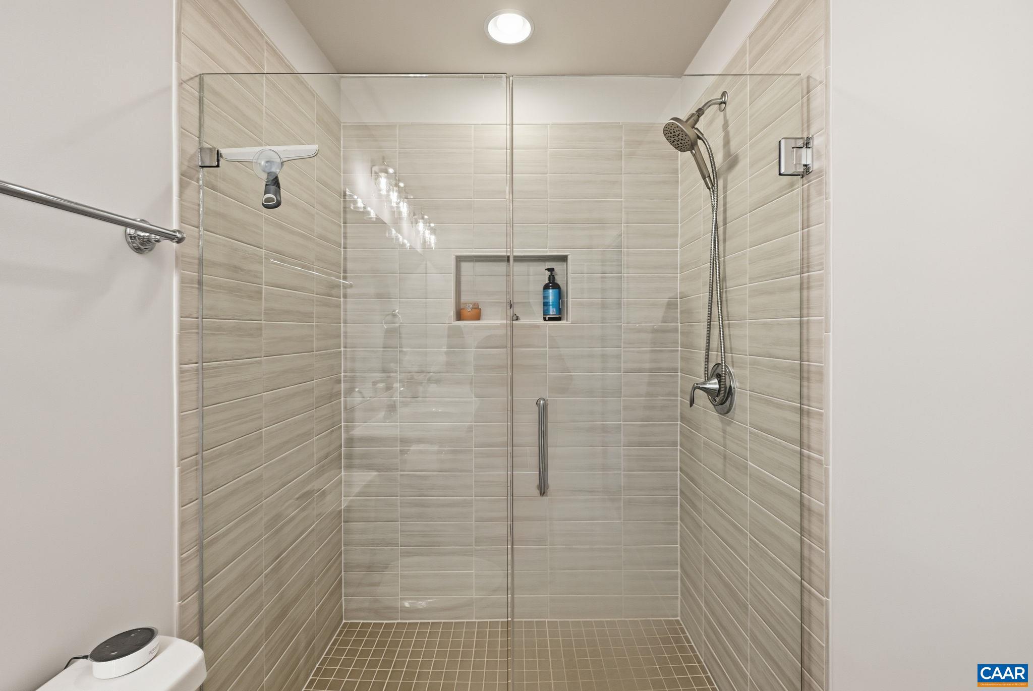 OLD TRAIL - Residential