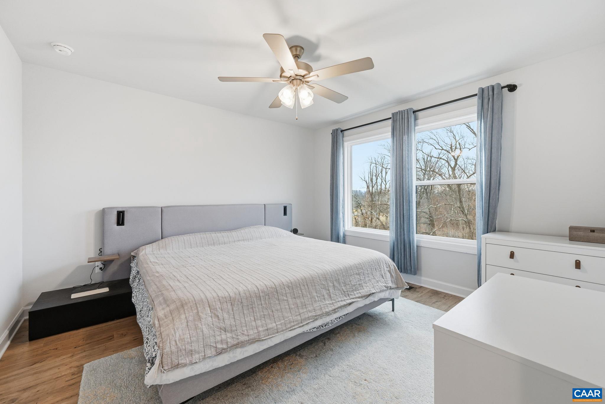 OLD TRAIL - Residential