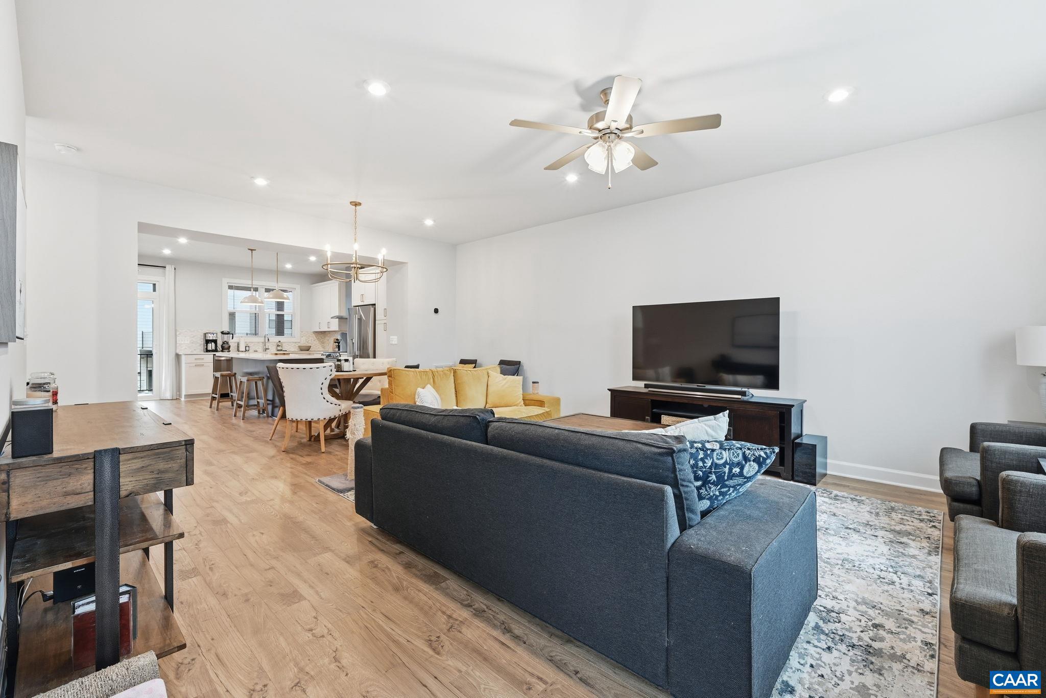 OLD TRAIL - Residential