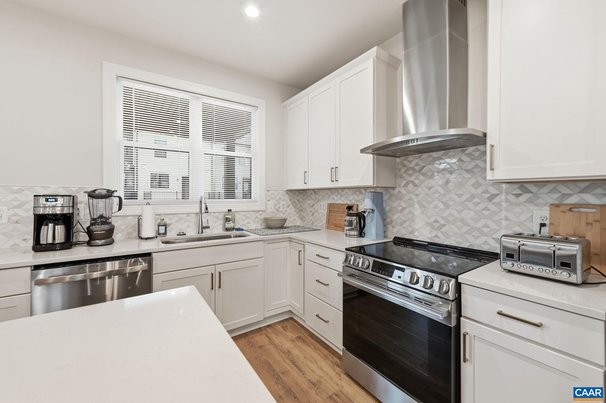 OLD TRAIL - Residential