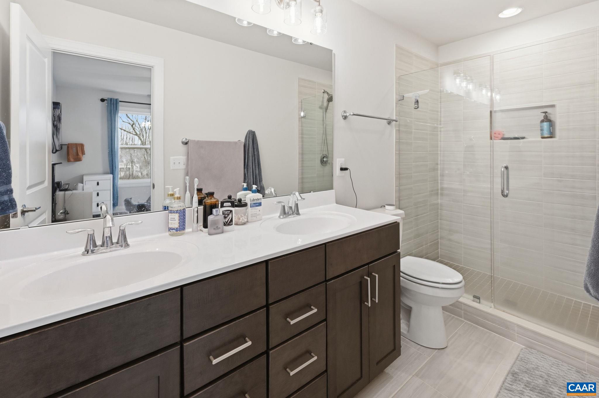 OLD TRAIL - Residential