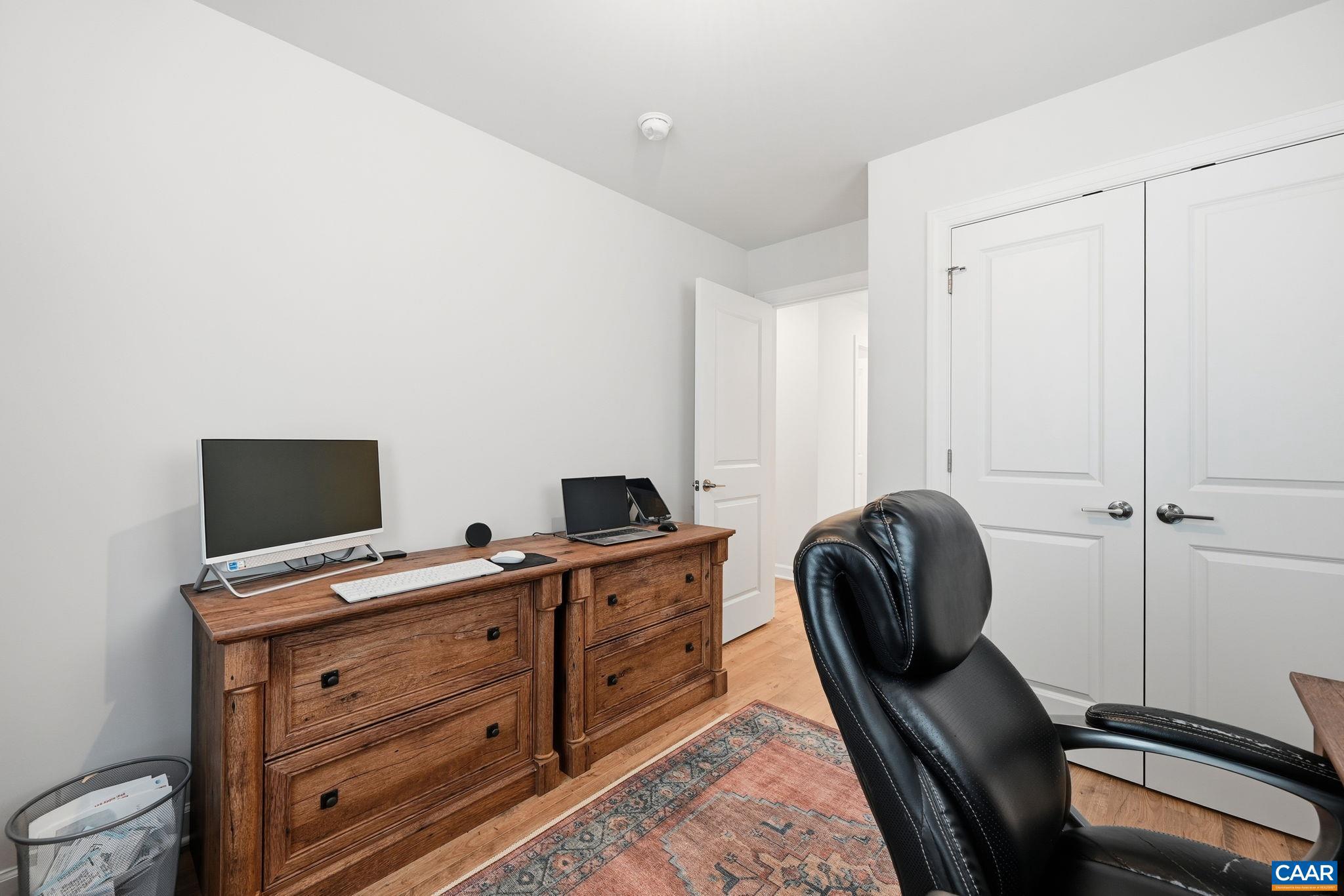 OLD TRAIL - Residential