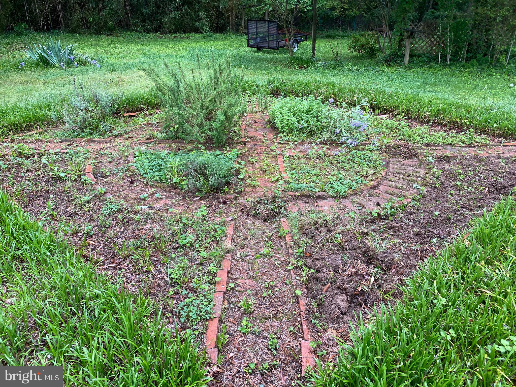 HYBLA VALLEY FARMS - Residential