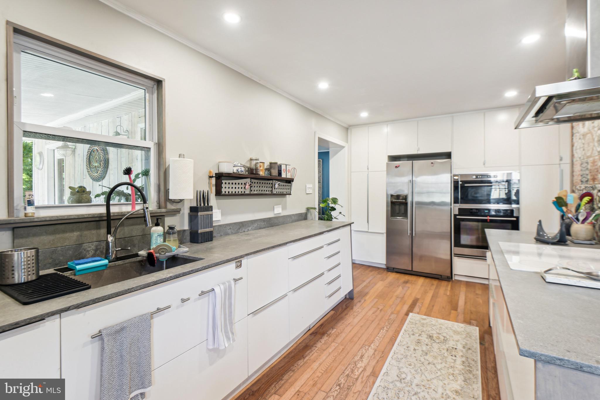 HYBLA VALLEY FARMS - Residential