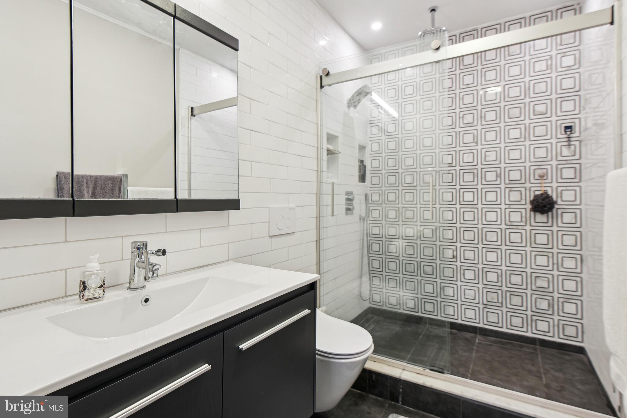 HYBLA VALLEY FARMS - Residential