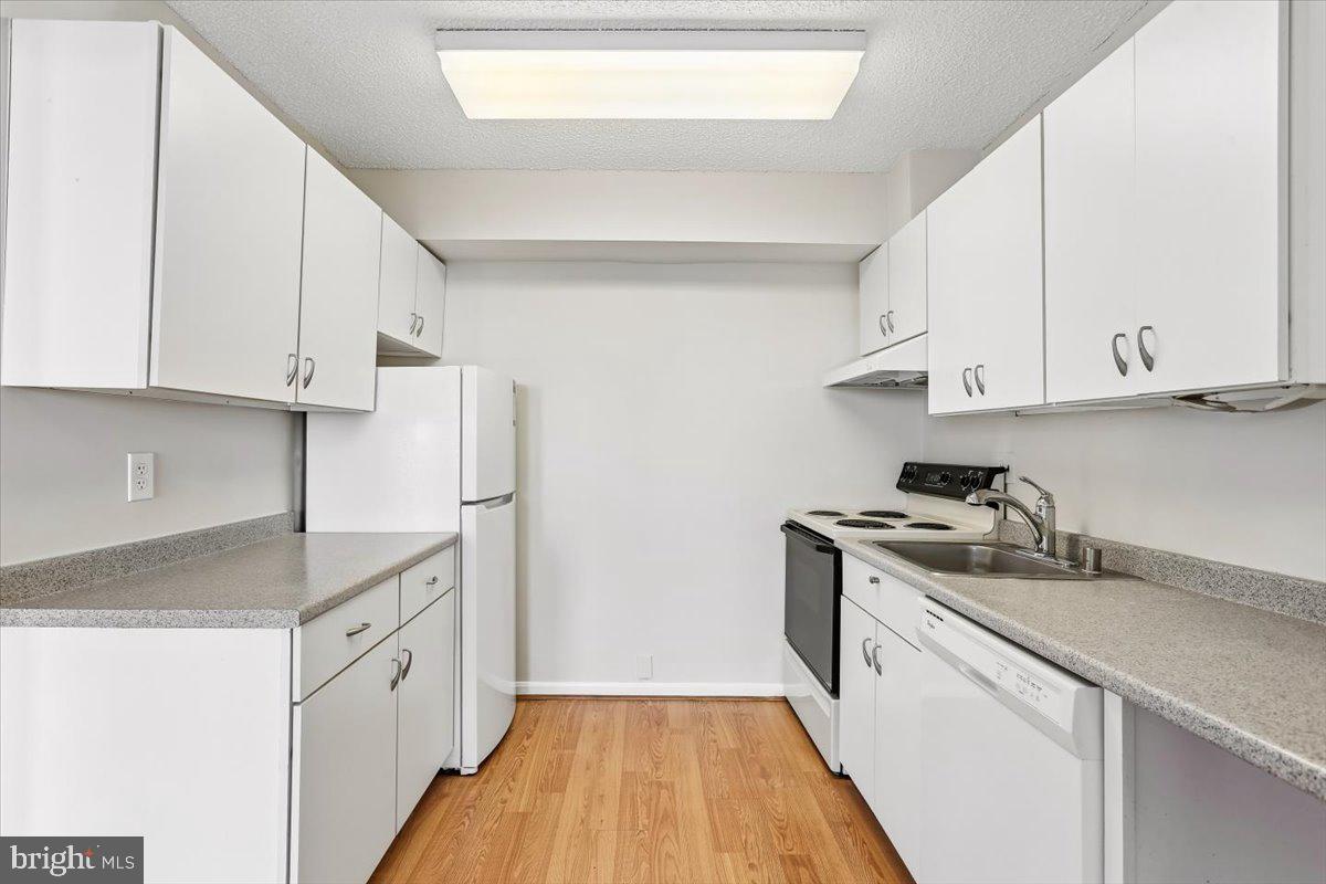 7401 WESTLAKE TERRACE 1515