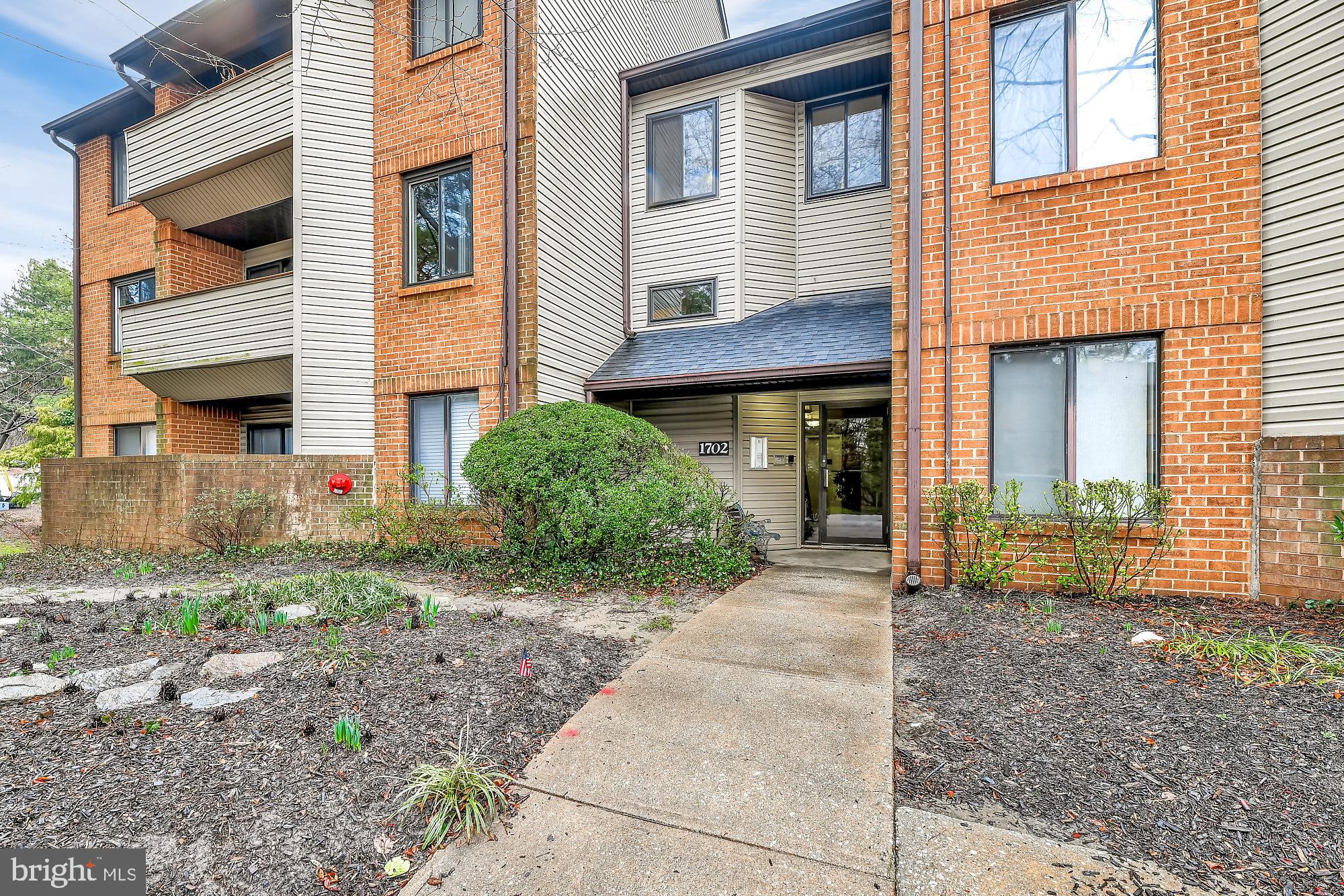 MOUNT WASHINGTON - Residential