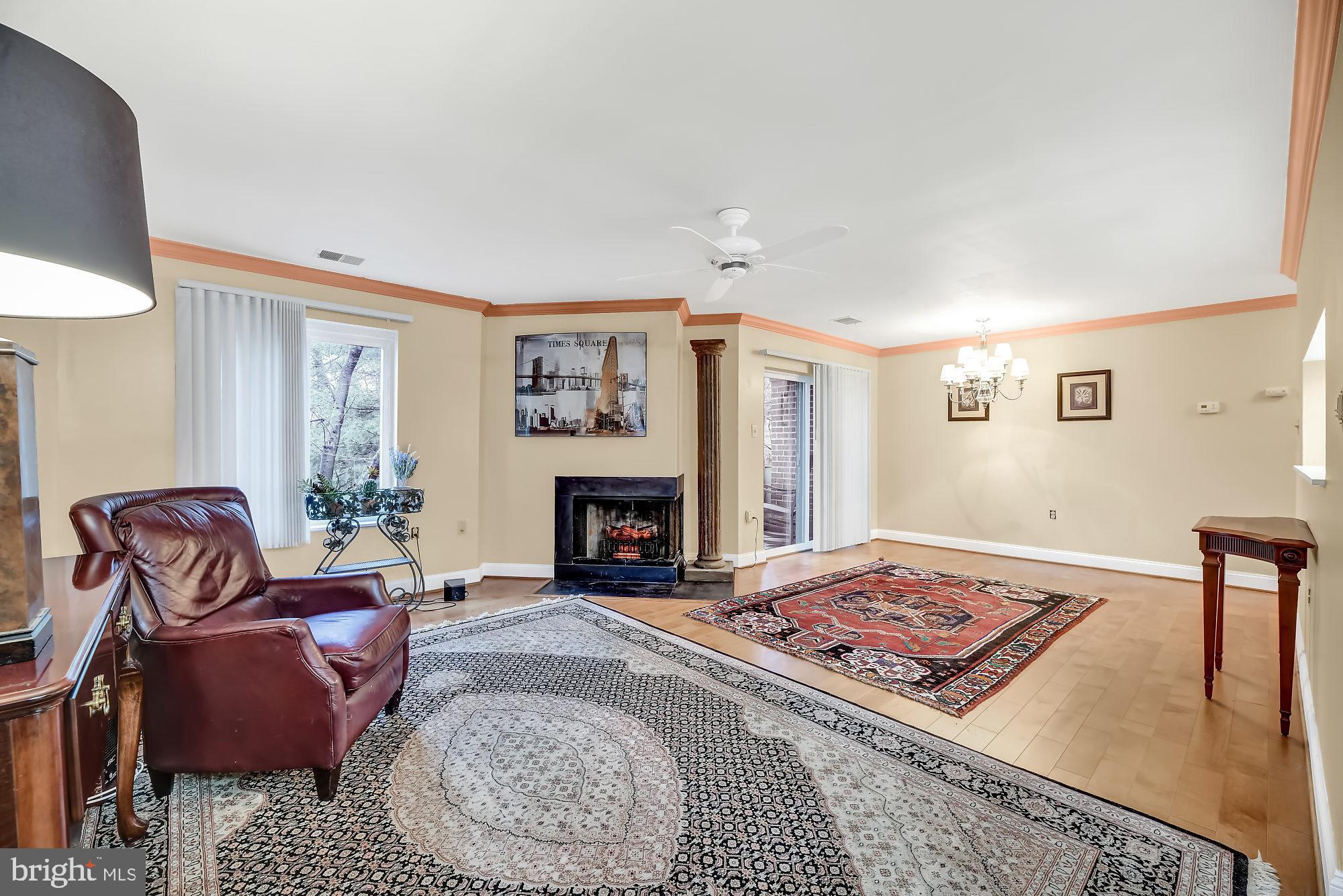 MOUNT WASHINGTON - Residential