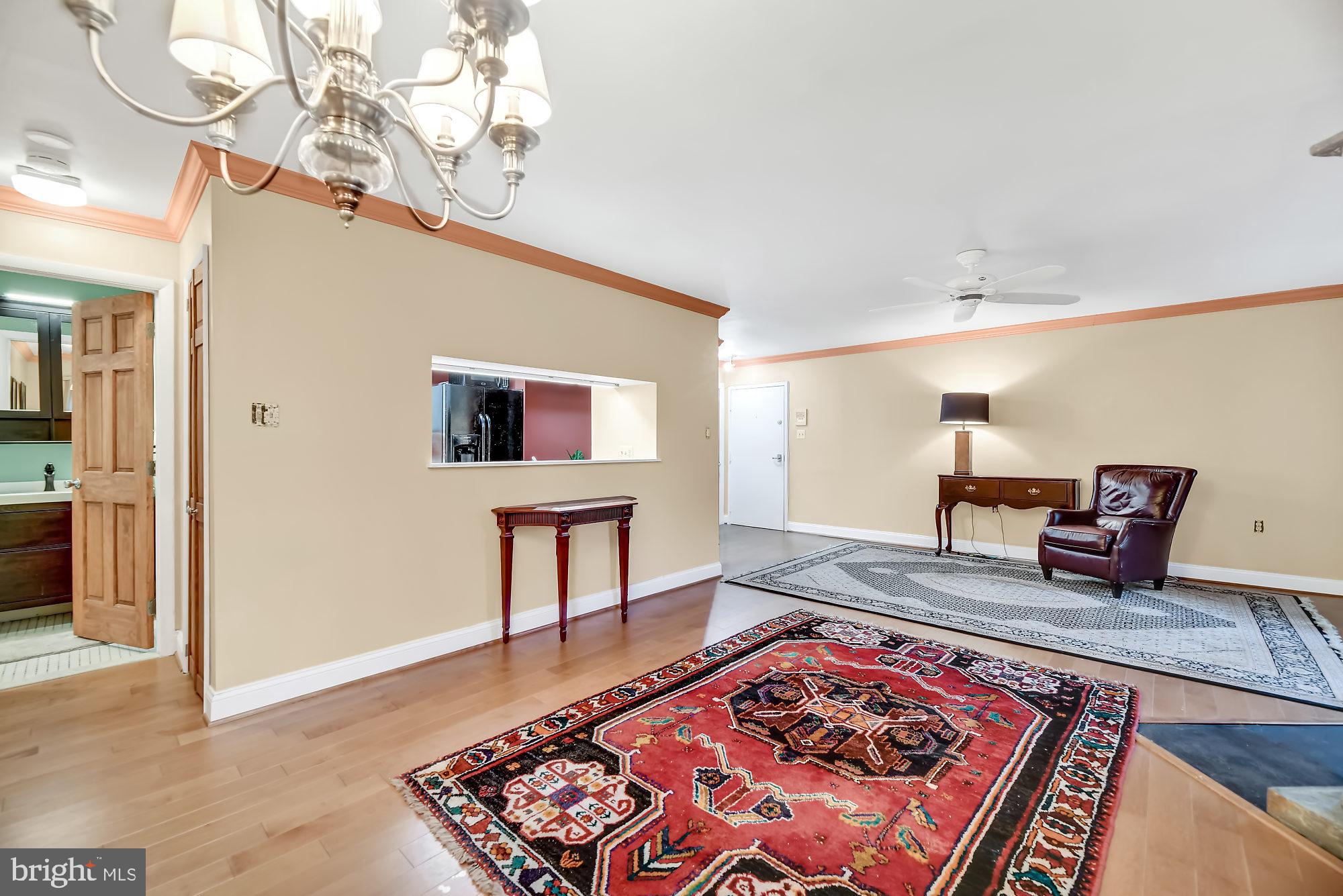 MOUNT WASHINGTON - Residential