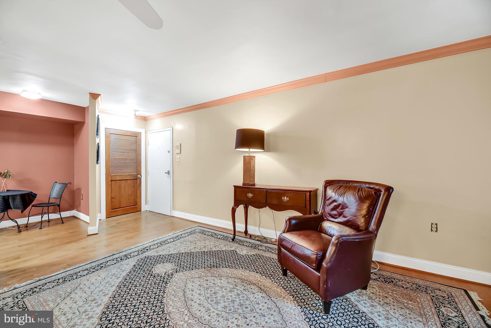 MOUNT WASHINGTON - Residential