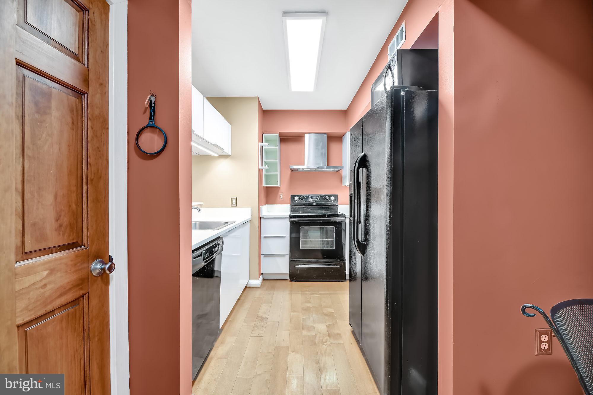 MOUNT WASHINGTON - Residential