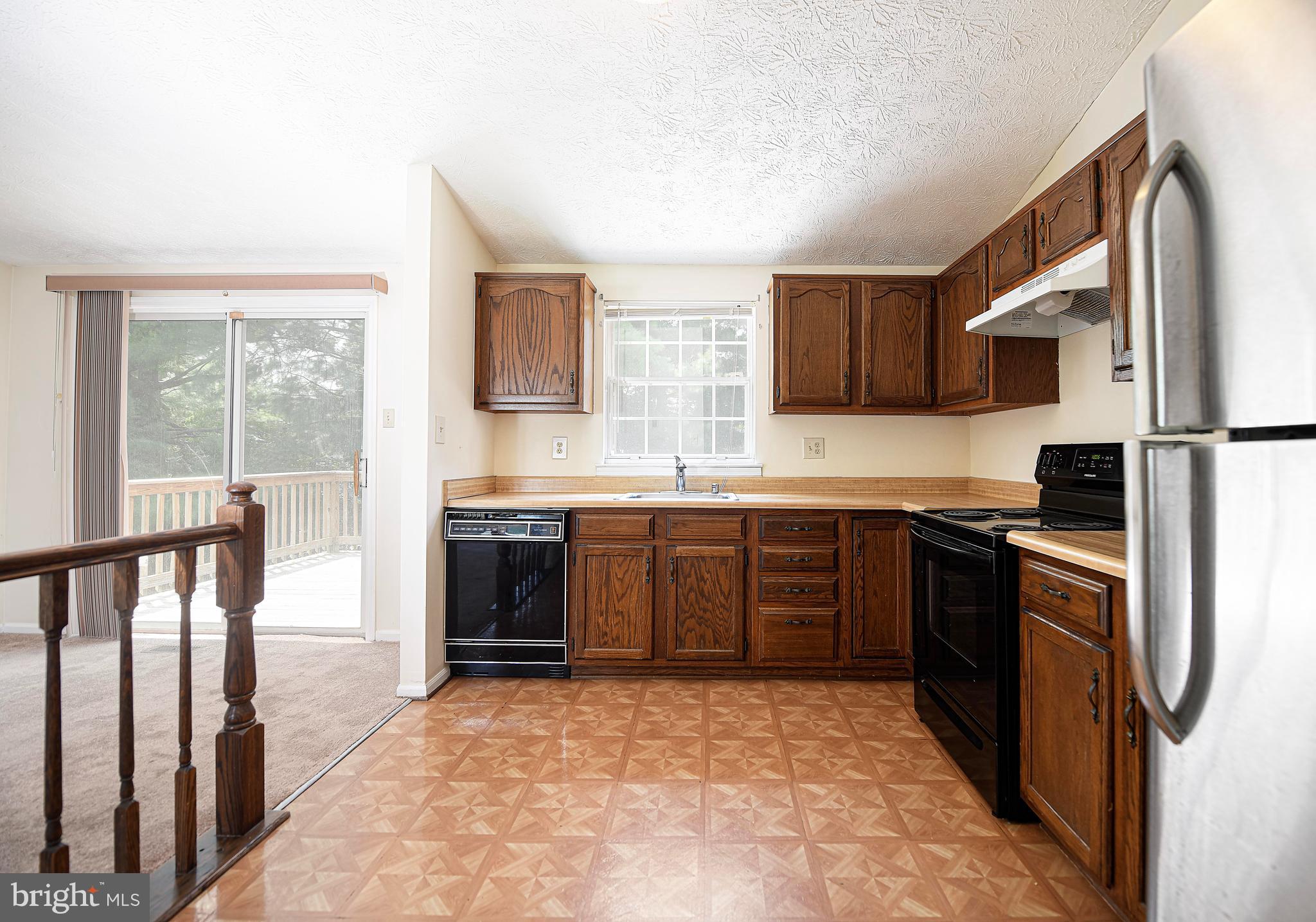 WOODBRIDGE CENTER - Residential