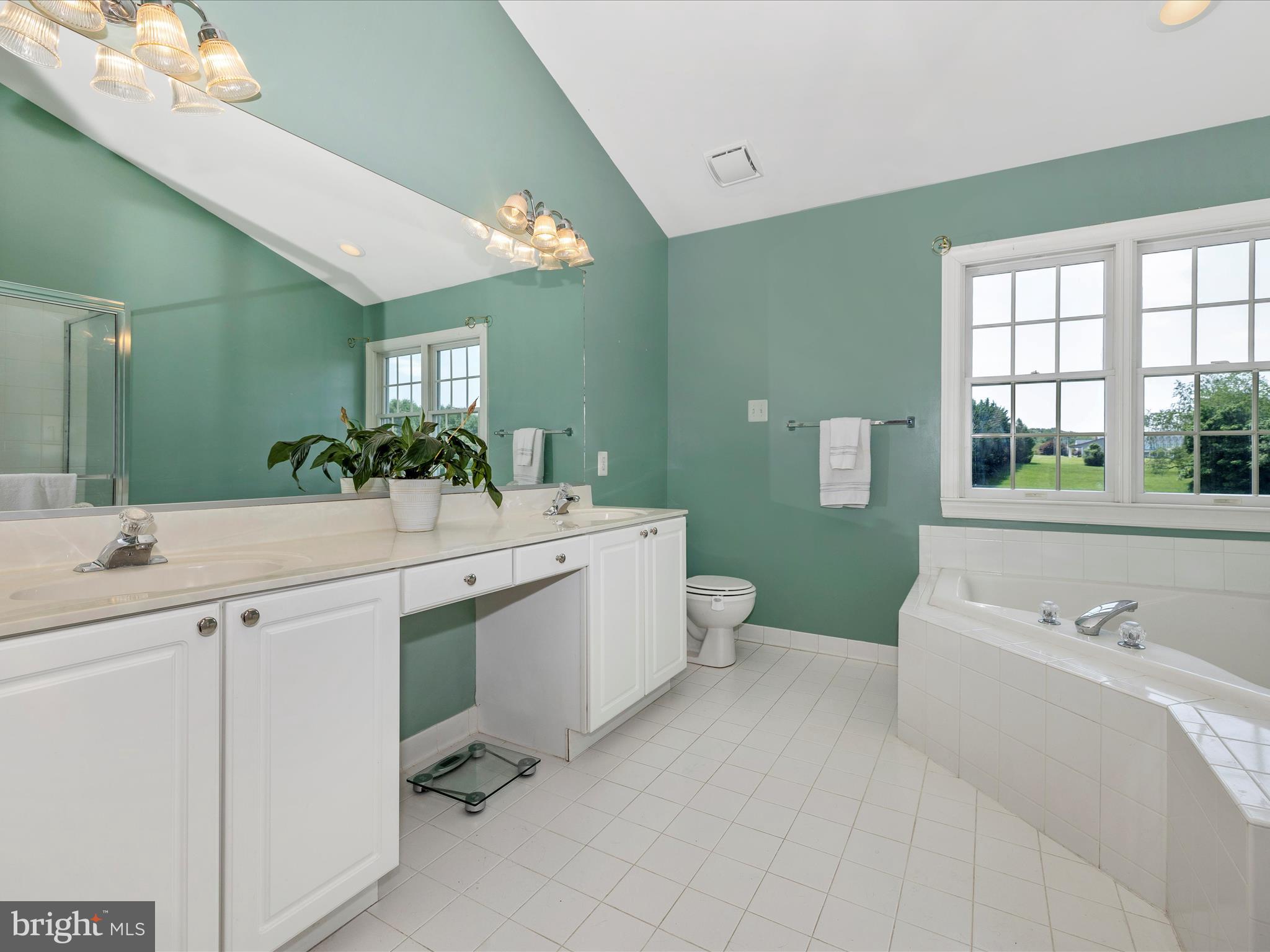 CHALLEDON - Residential