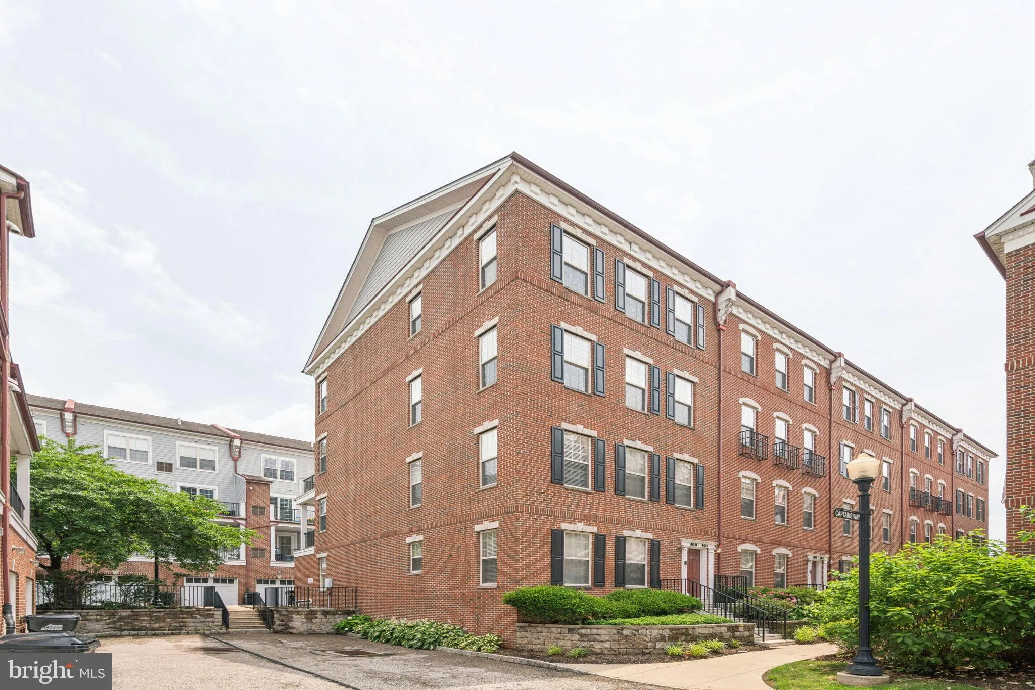 Philadelphia, Pennsylvania 19146, United States, 3 Bedrooms Bedrooms, ,3 BathroomsBathrooms,Residential,Active,165861