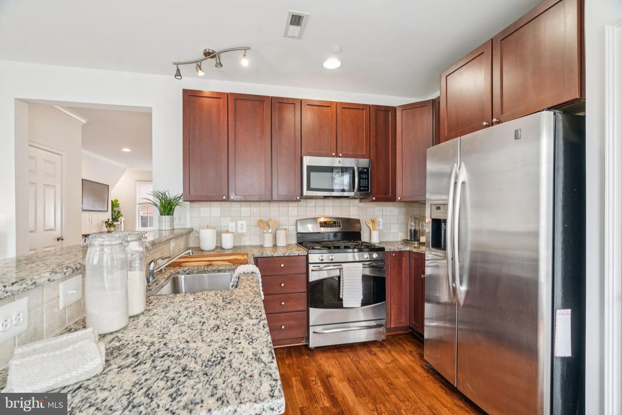 Philadelphia, Pennsylvania 19146, United States, 3 Bedrooms Bedrooms, ,3 BathroomsBathrooms,Residential,Active,165861