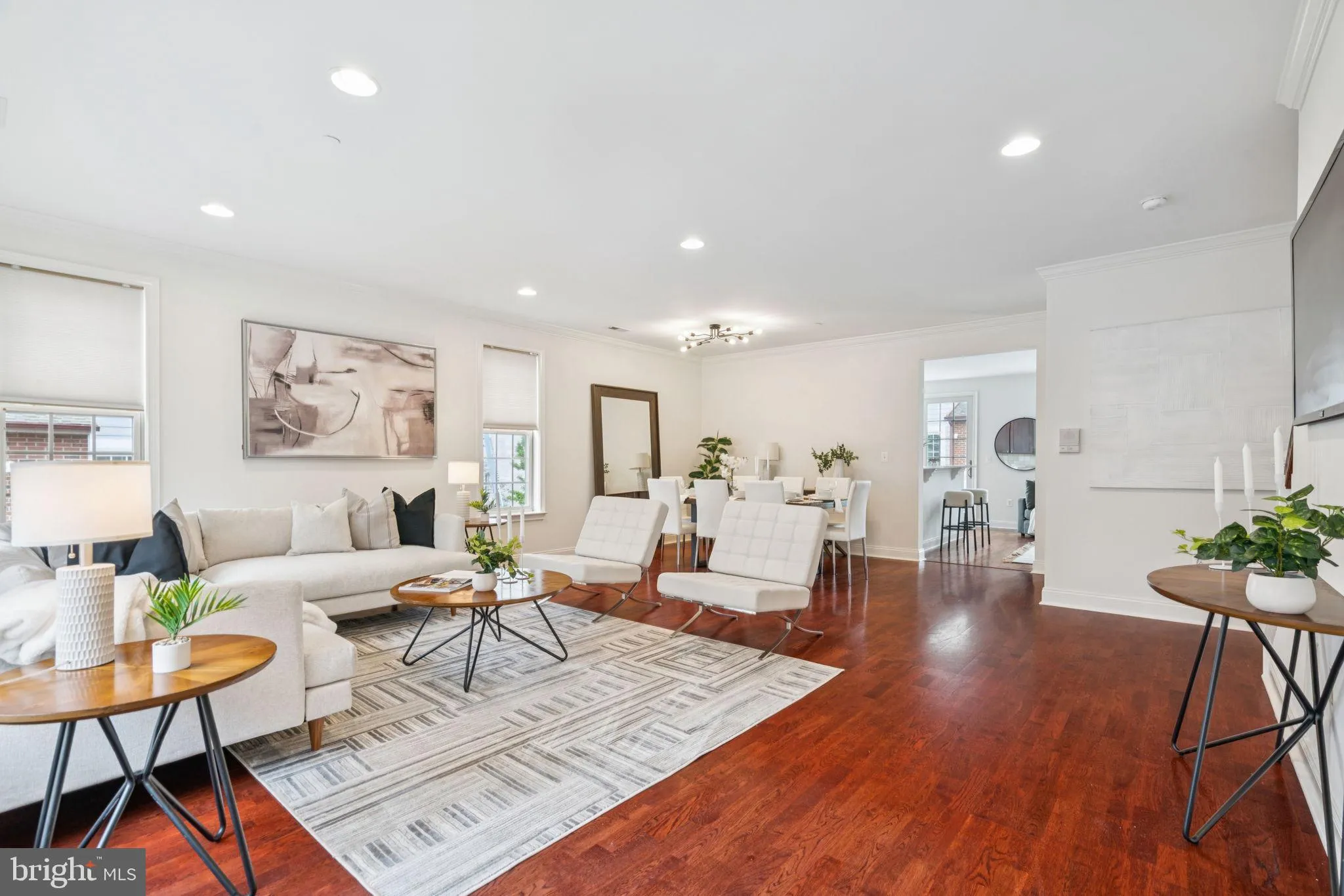 Philadelphia, Pennsylvania 19146, United States, 3 Bedrooms Bedrooms, ,3 BathroomsBathrooms,Residential,Active,165861