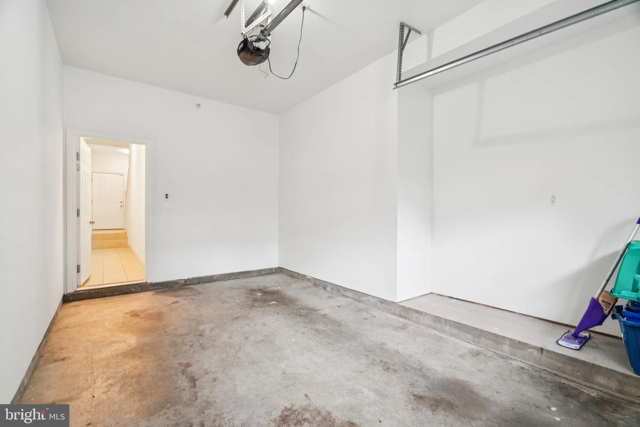 Philadelphia, Pennsylvania 19146, United States, 3 Bedrooms Bedrooms, ,3 BathroomsBathrooms,Residential,Active,165861