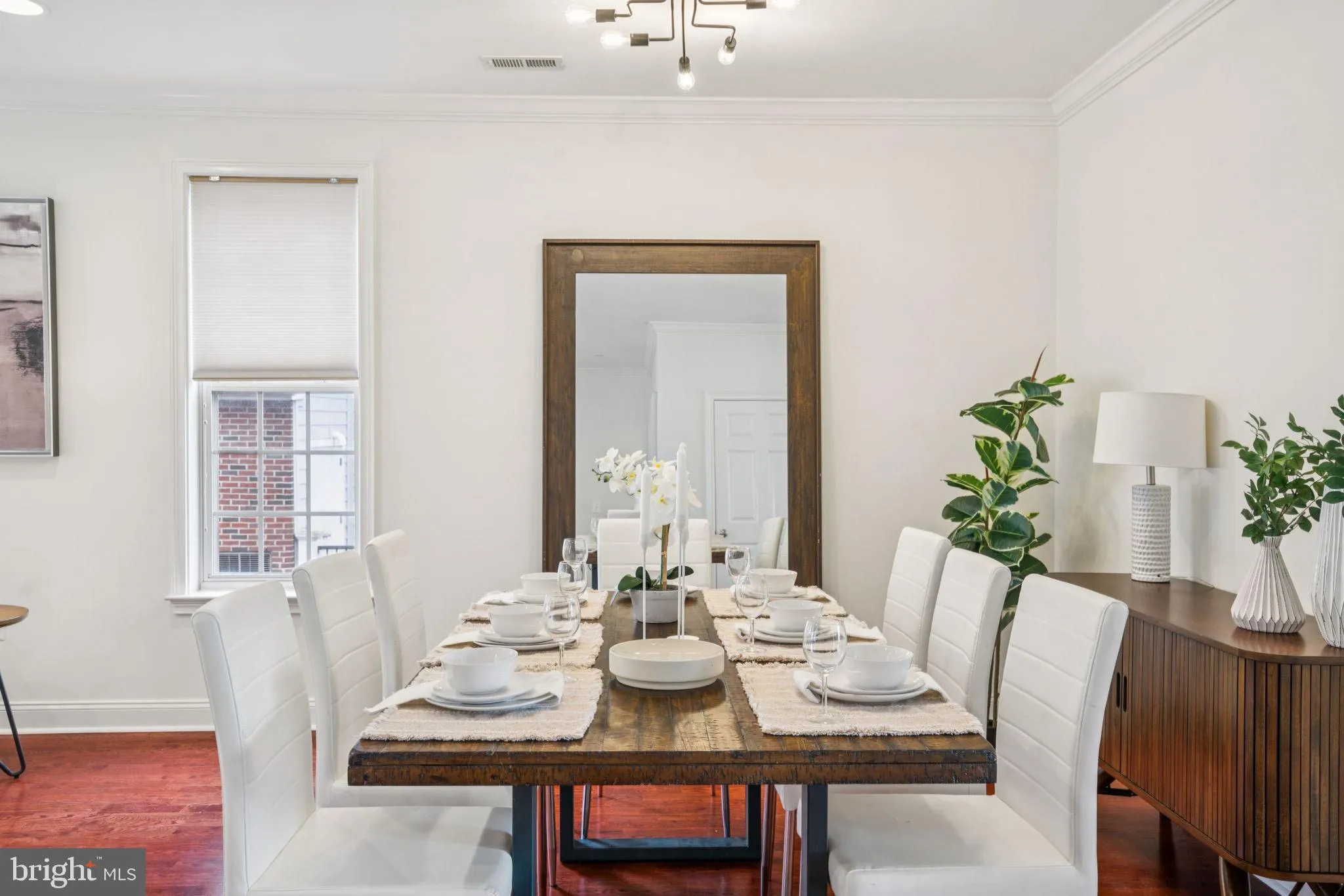 Philadelphia, Pennsylvania 19146, United States, 3 Bedrooms Bedrooms, ,3 BathroomsBathrooms,Residential,Active,165861