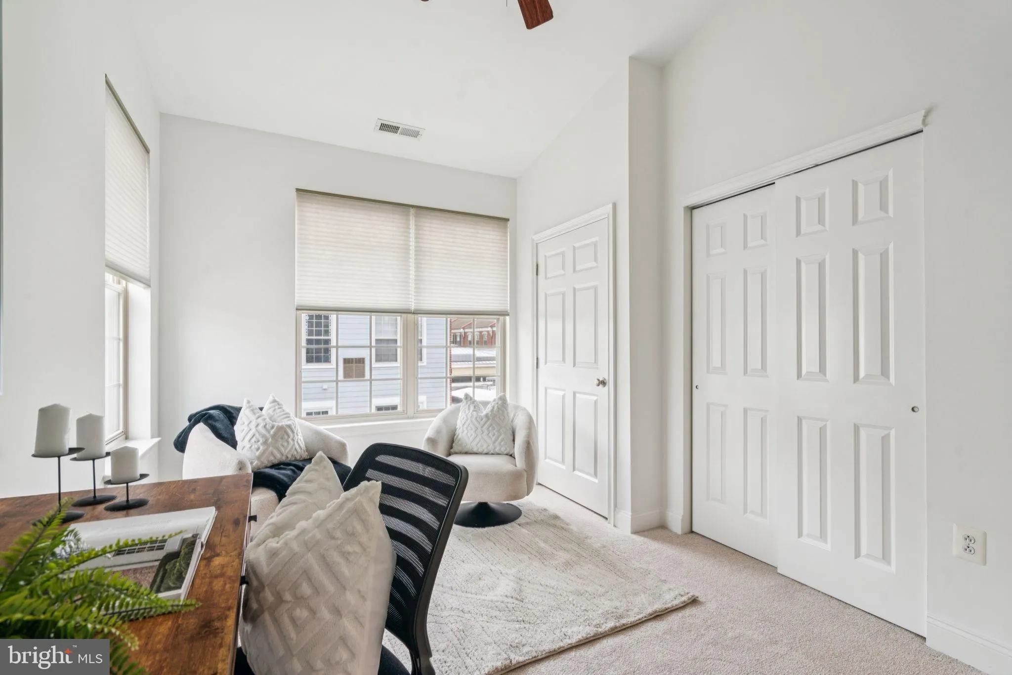 Philadelphia, Pennsylvania 19146, United States, 3 Bedrooms Bedrooms, ,3 BathroomsBathrooms,Residential,Active,165861