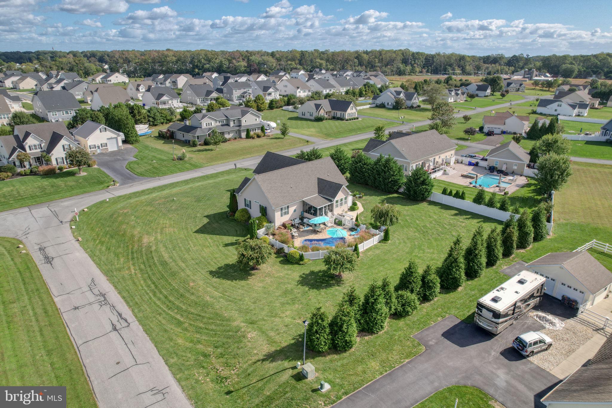 22604 SOUTHERN PINES DRIVE