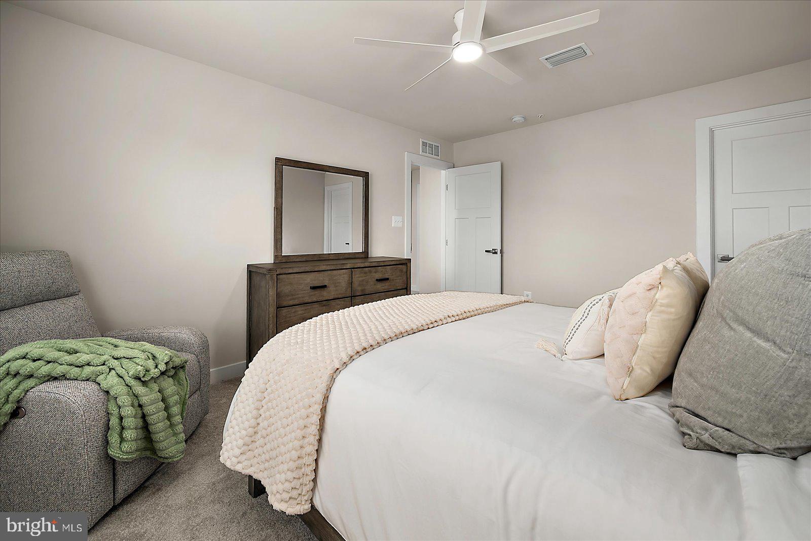 BAYSIDE - Residential