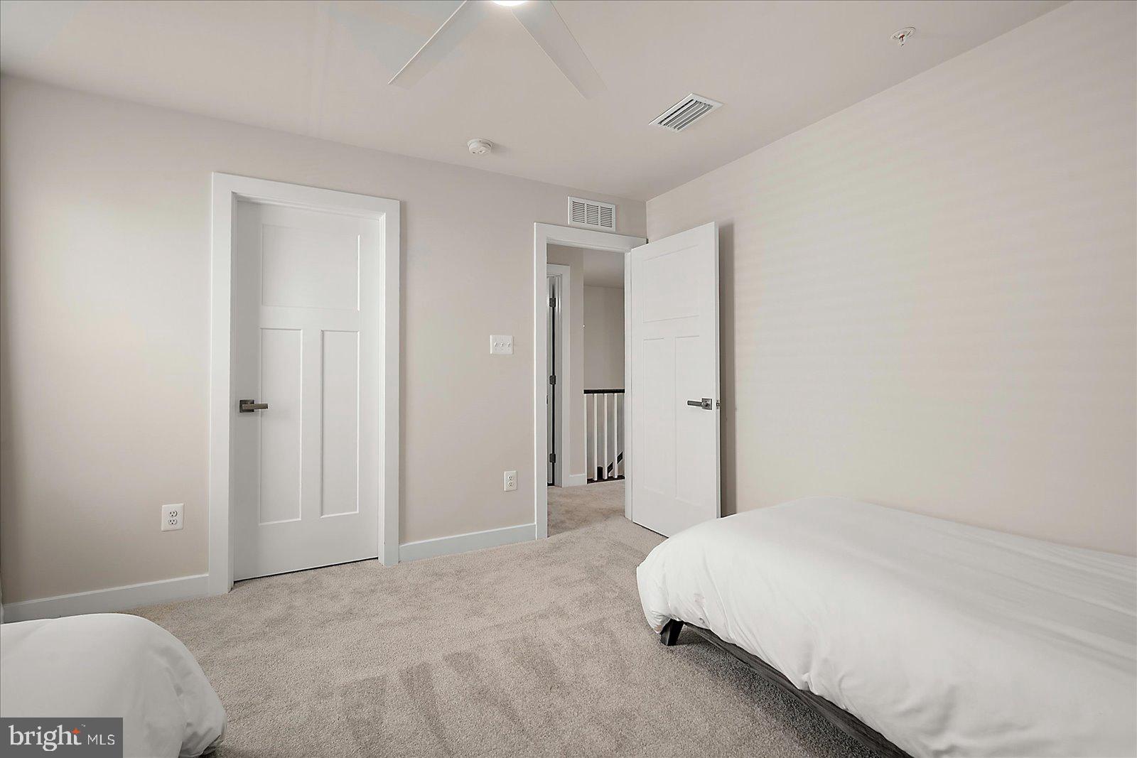 BAYSIDE - Residential