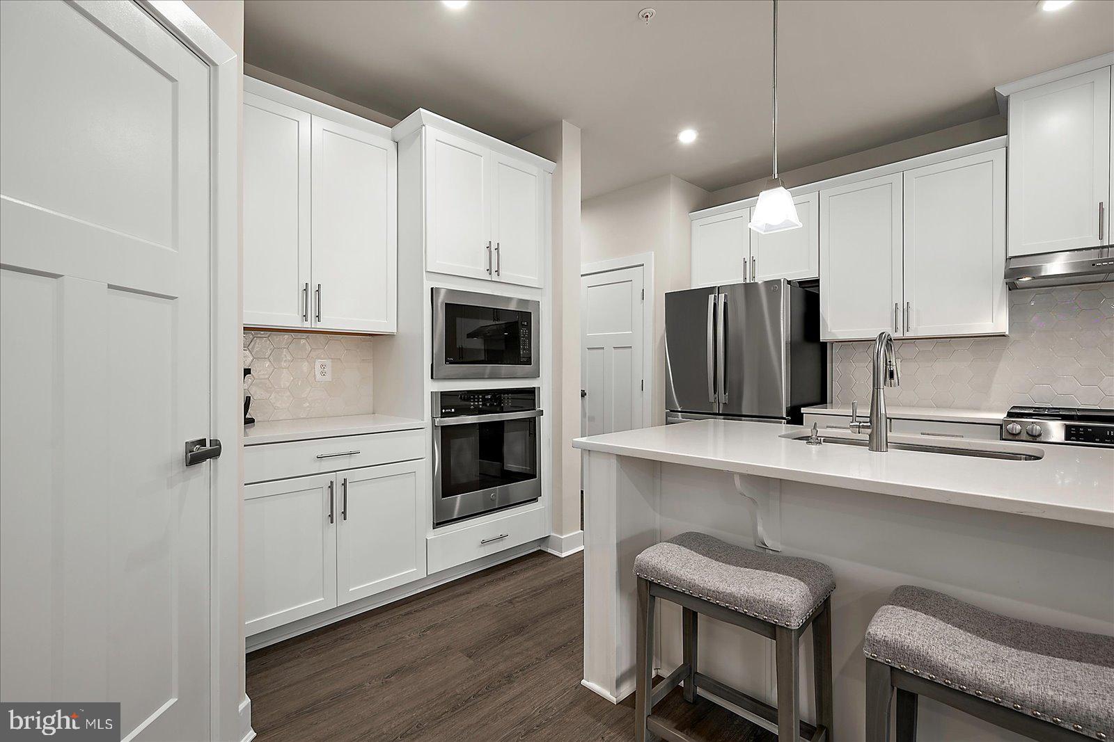 BAYSIDE - Residential