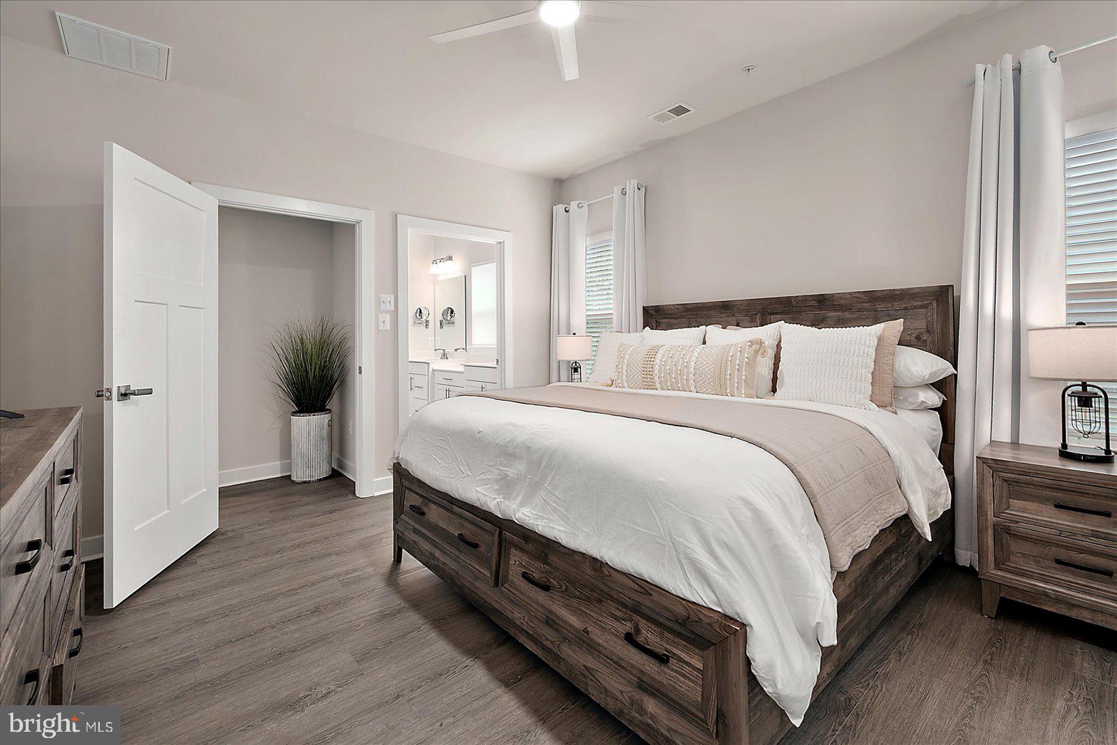 BAYSIDE - Residential