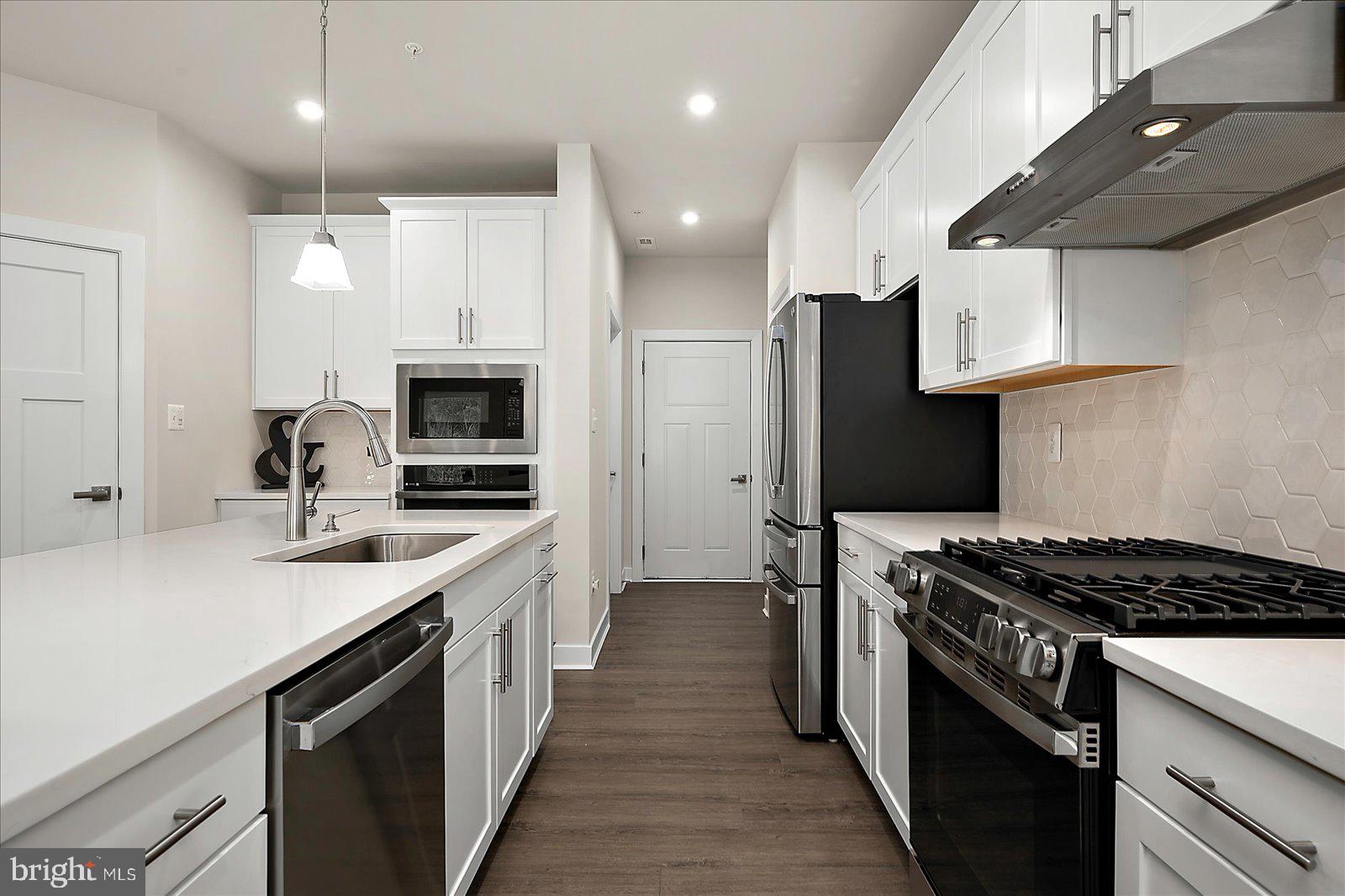 BAYSIDE - Residential