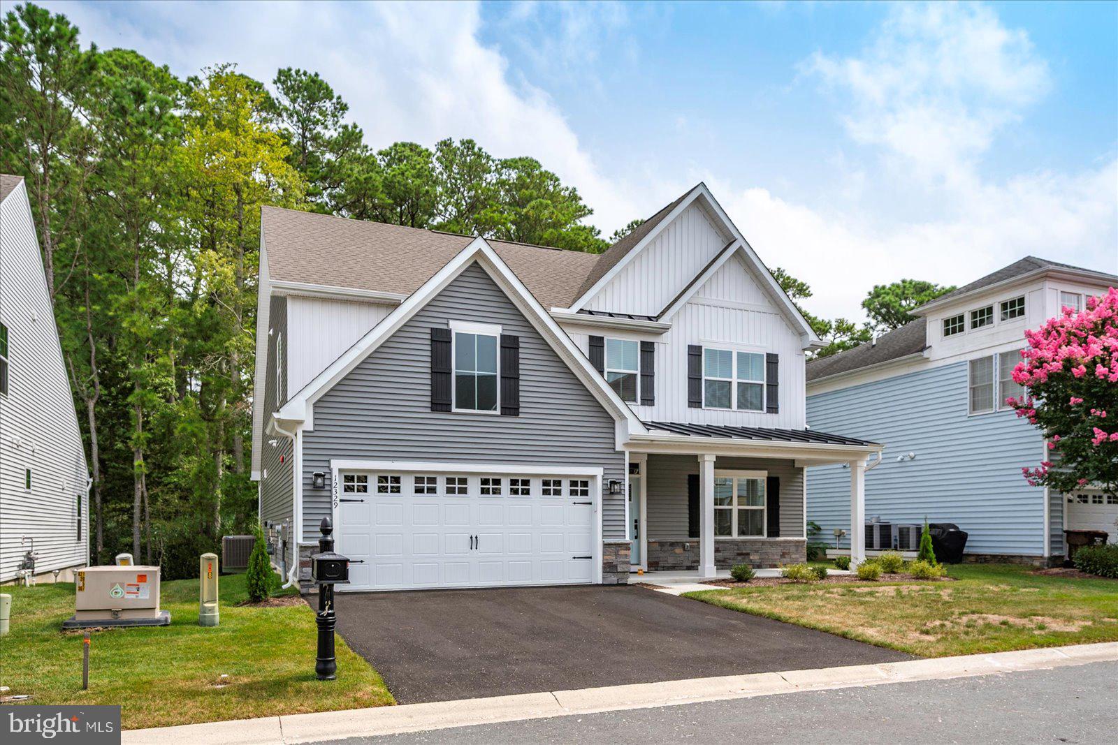 BAYSIDE - Residential