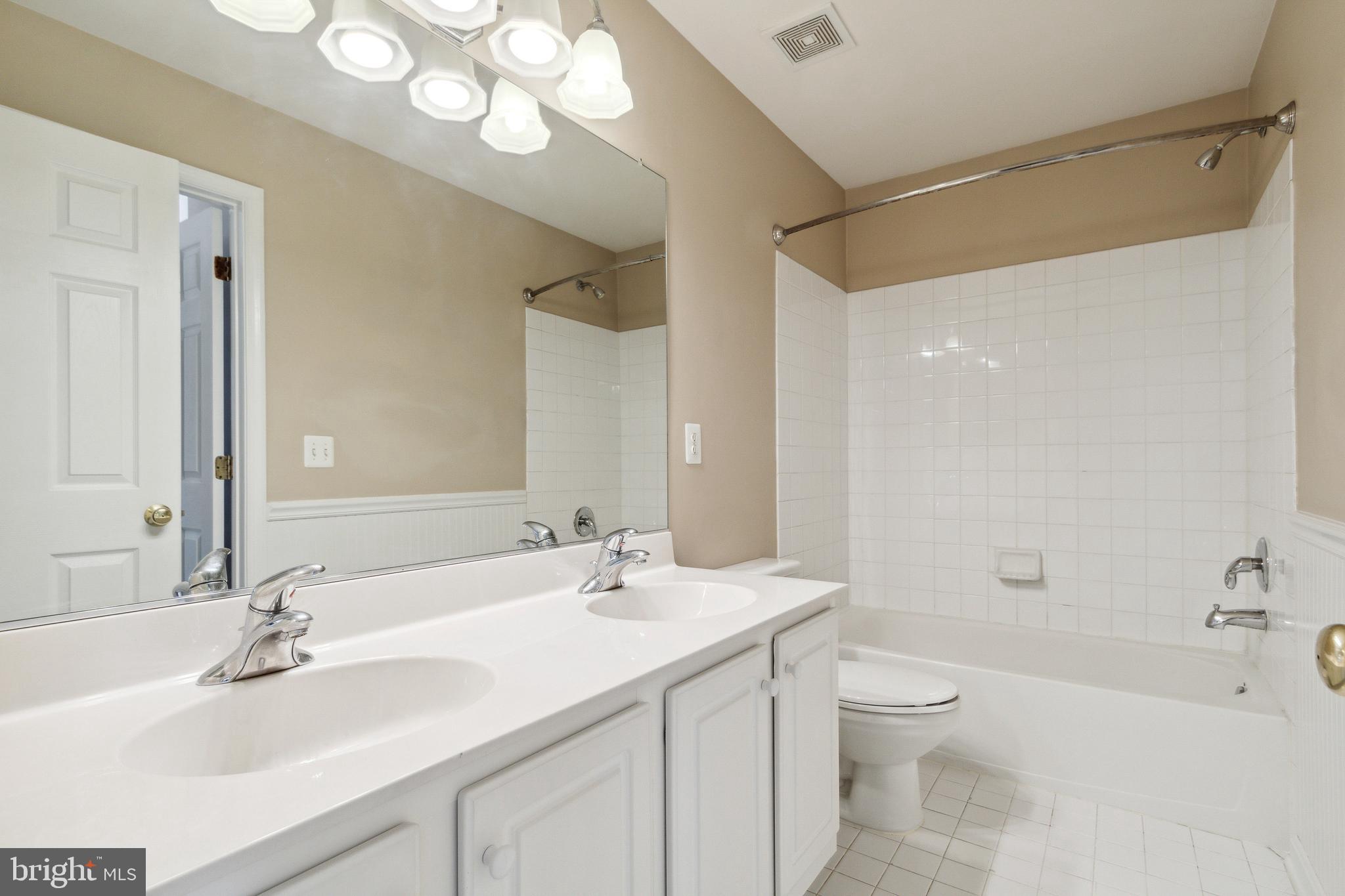 WESTMARKET - Residential Lease