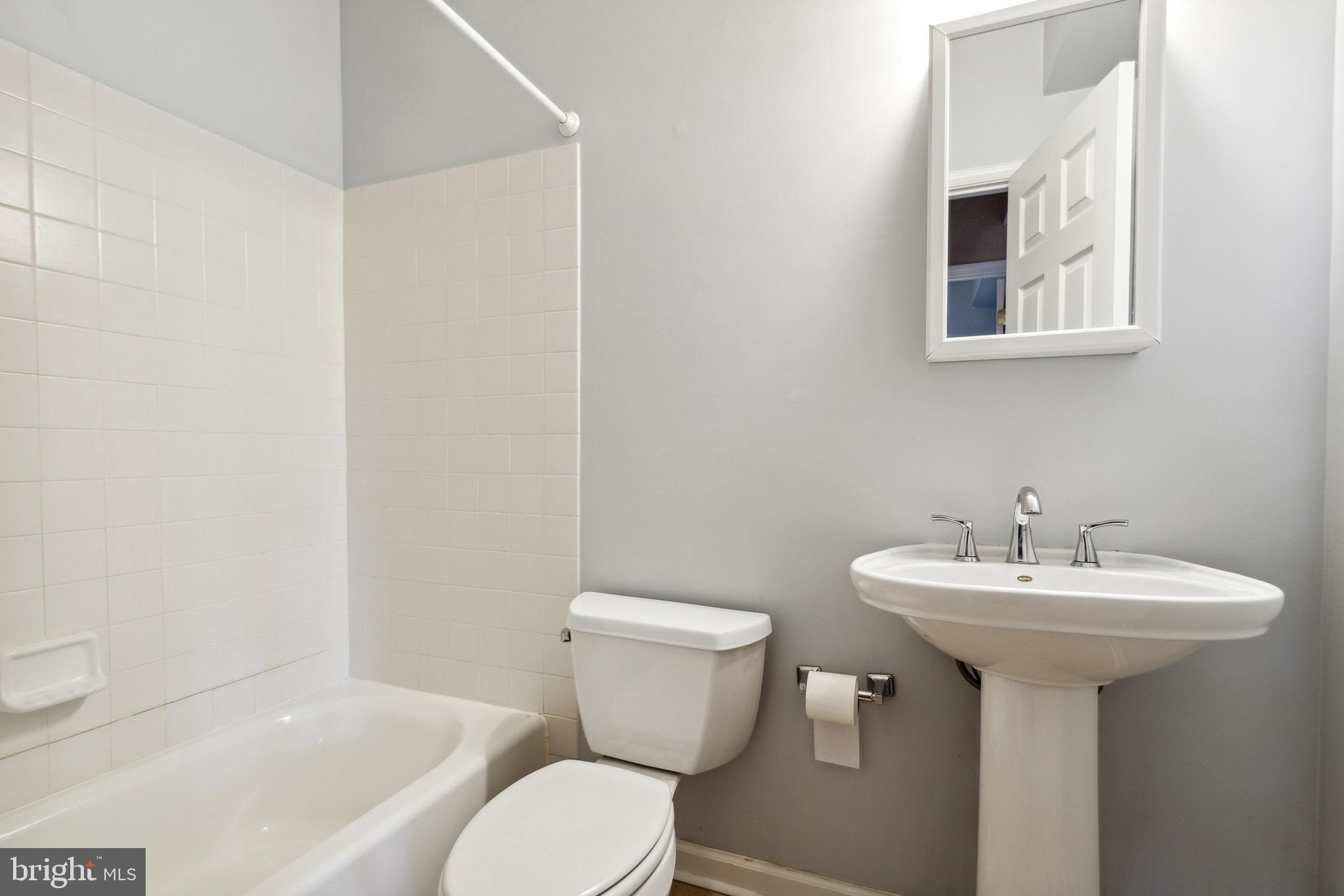 WESTMARKET - Residential Lease