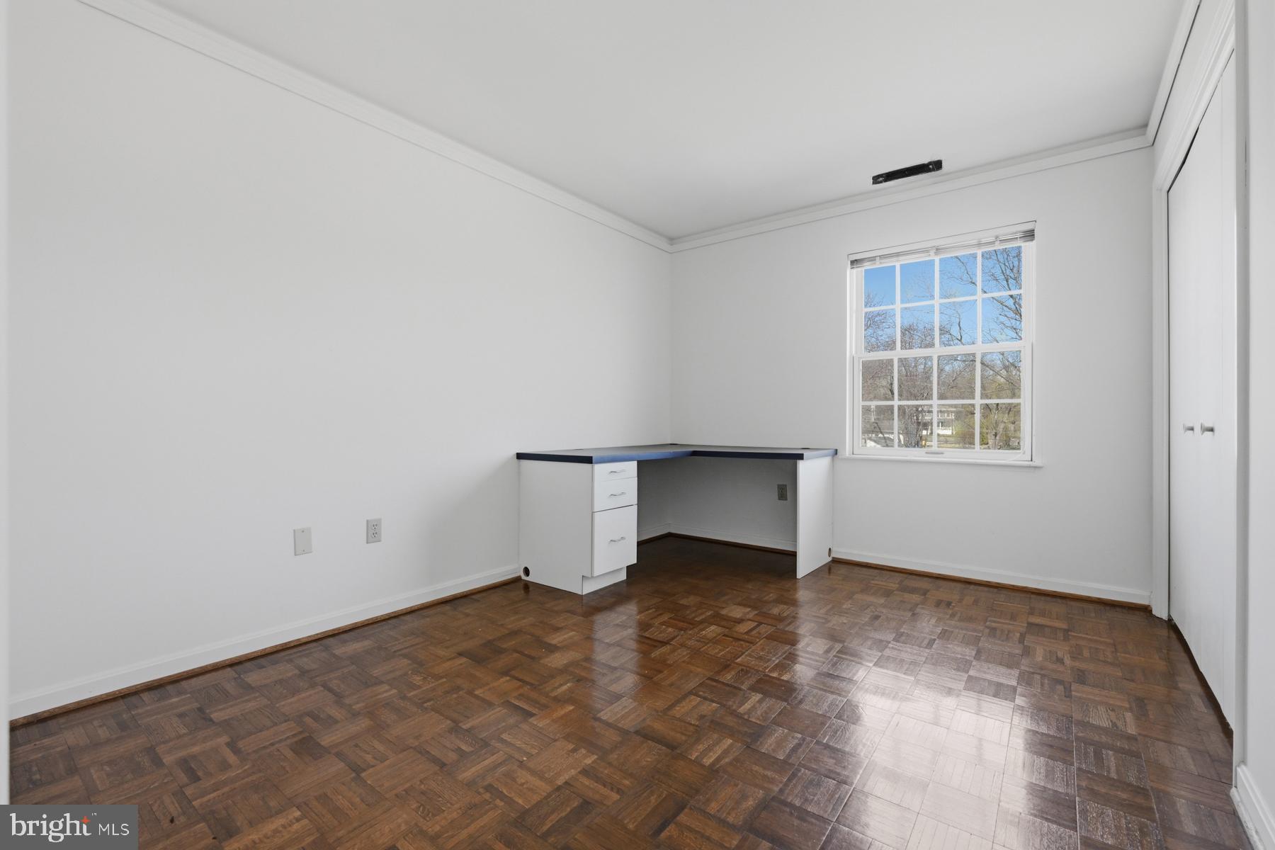 HILLSMERE ESTATES - Residential