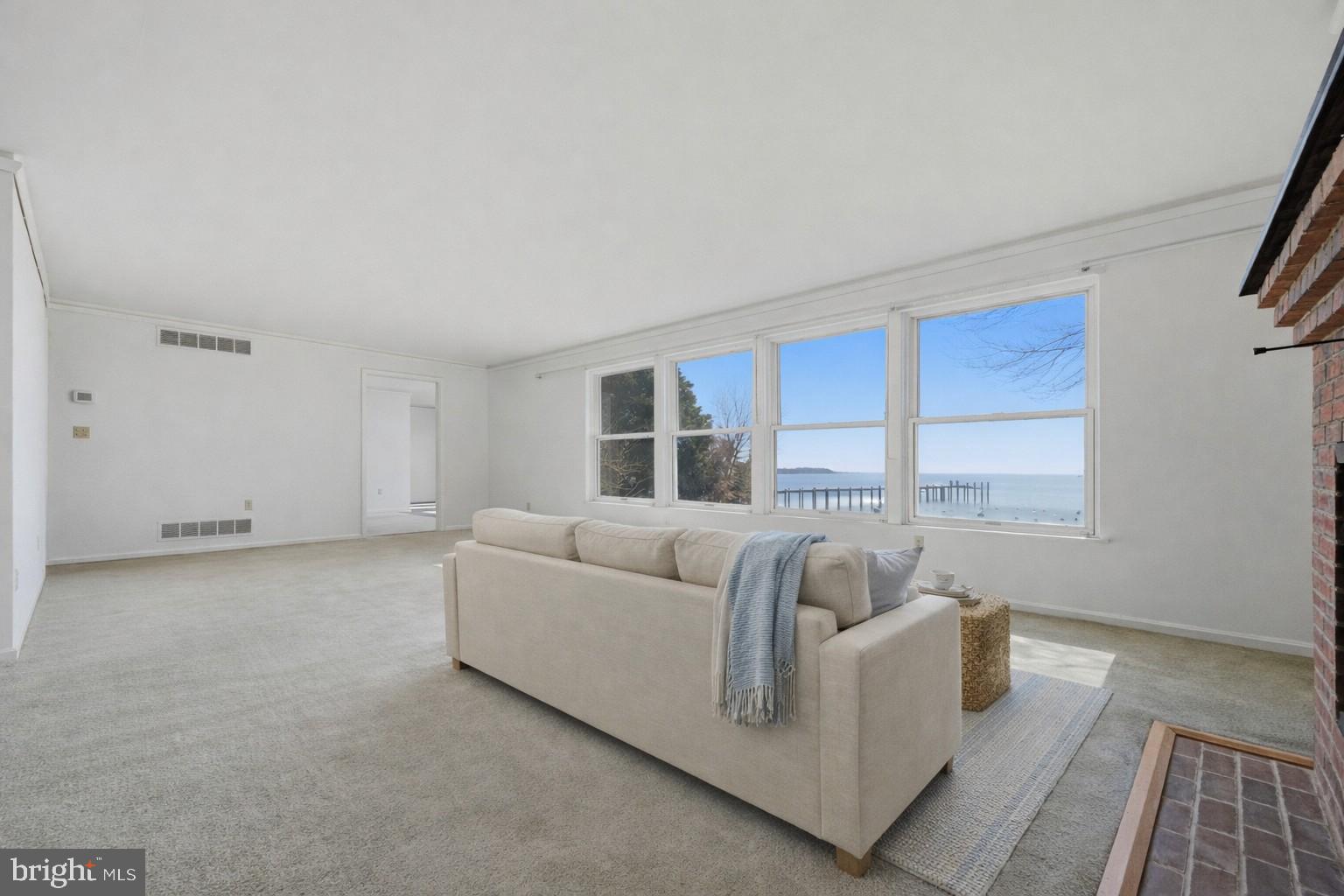 HILLSMERE ESTATES - Residential