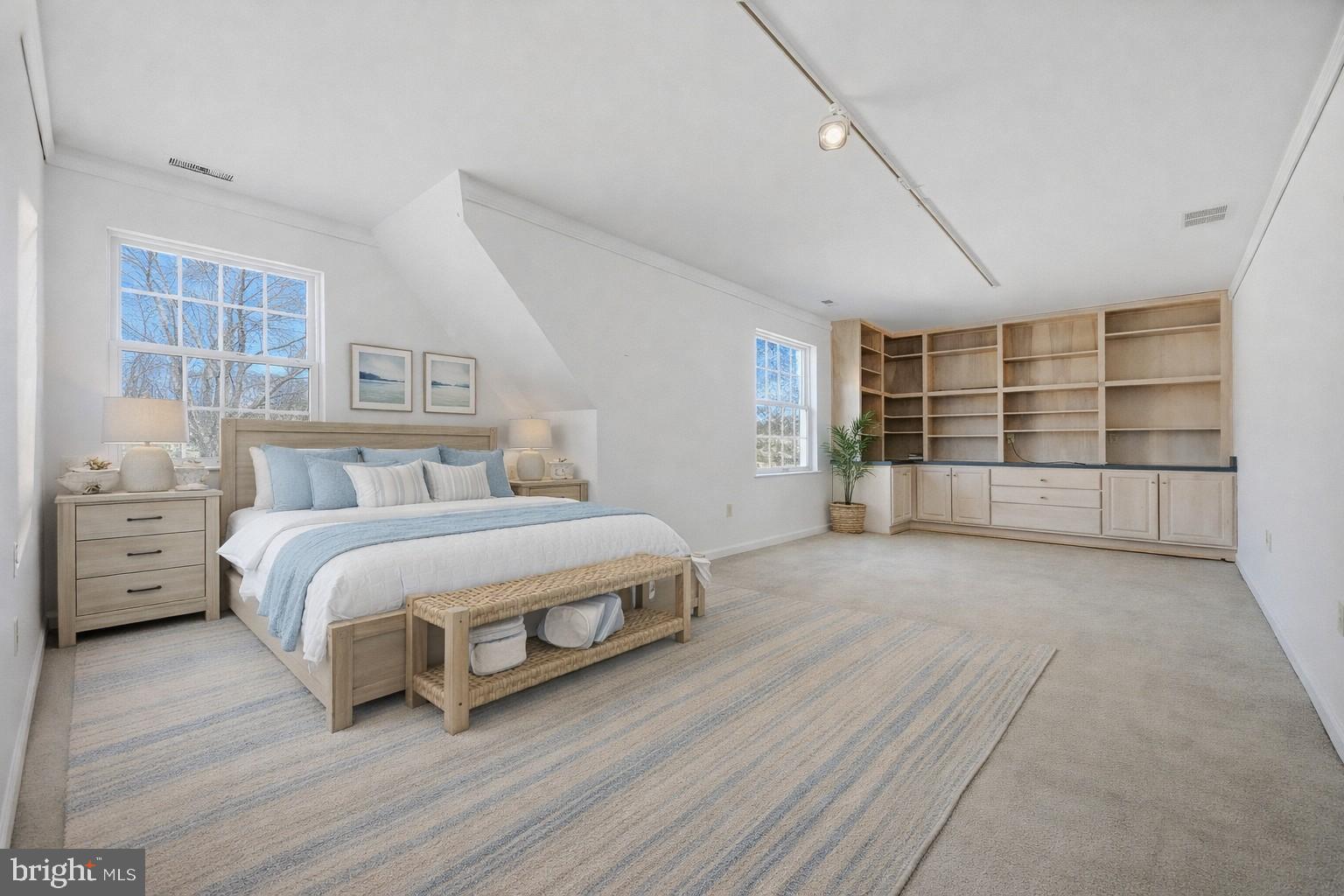 HILLSMERE ESTATES - Residential