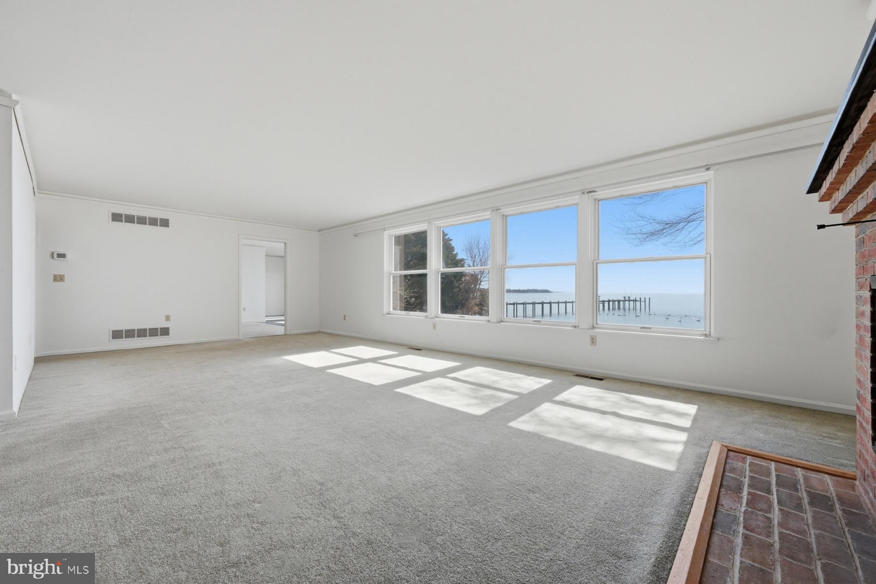 HILLSMERE ESTATES - Residential