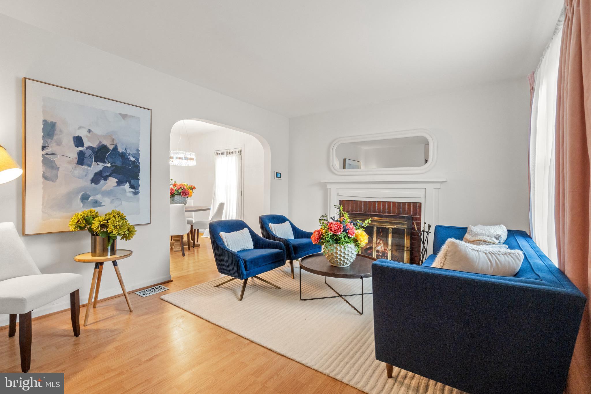 5005 ROSEMONT AVENUE