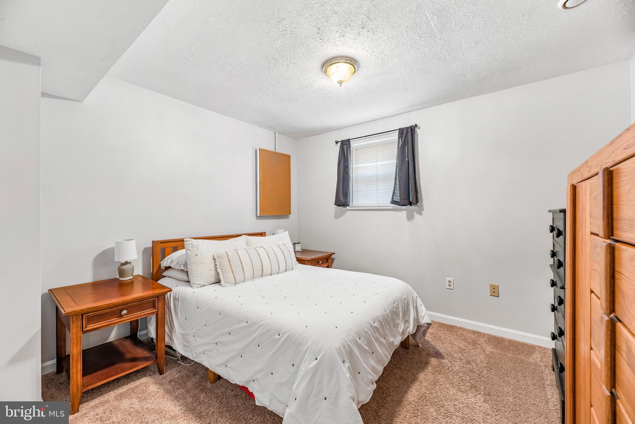 LAUREL RIDGE - Residential