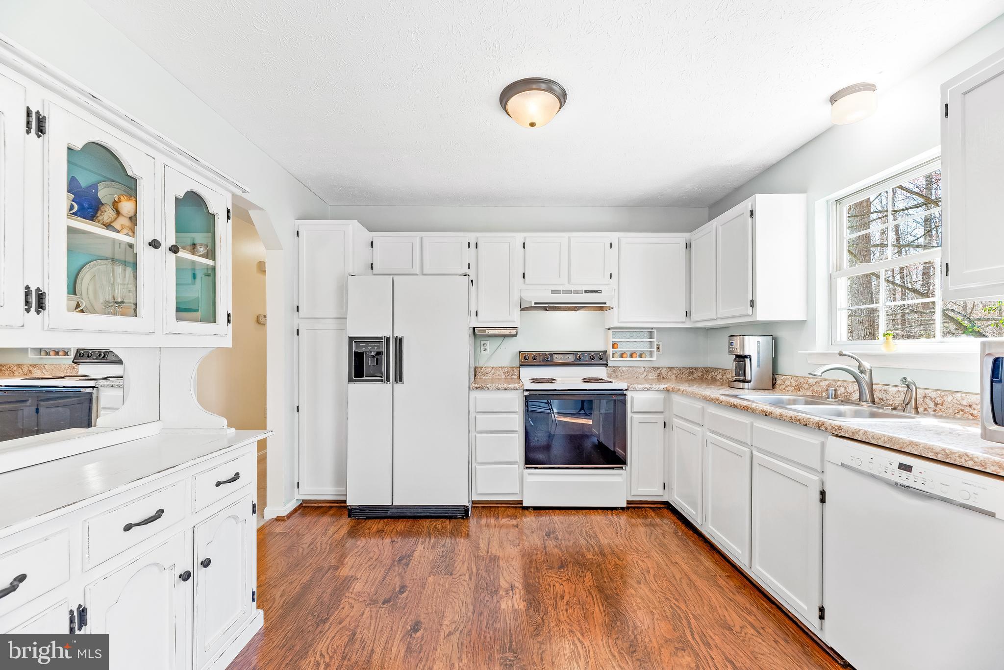 LAUREL RIDGE - Residential