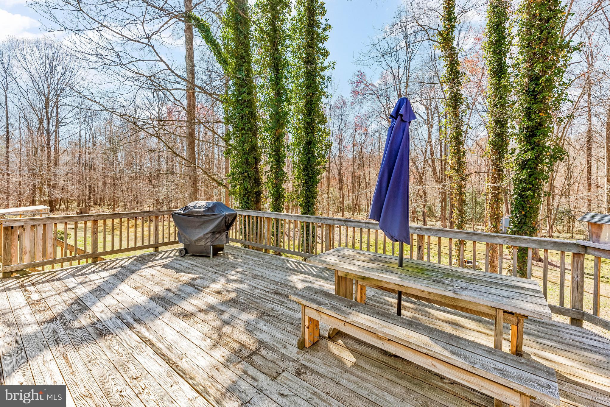 LAUREL RIDGE - Residential