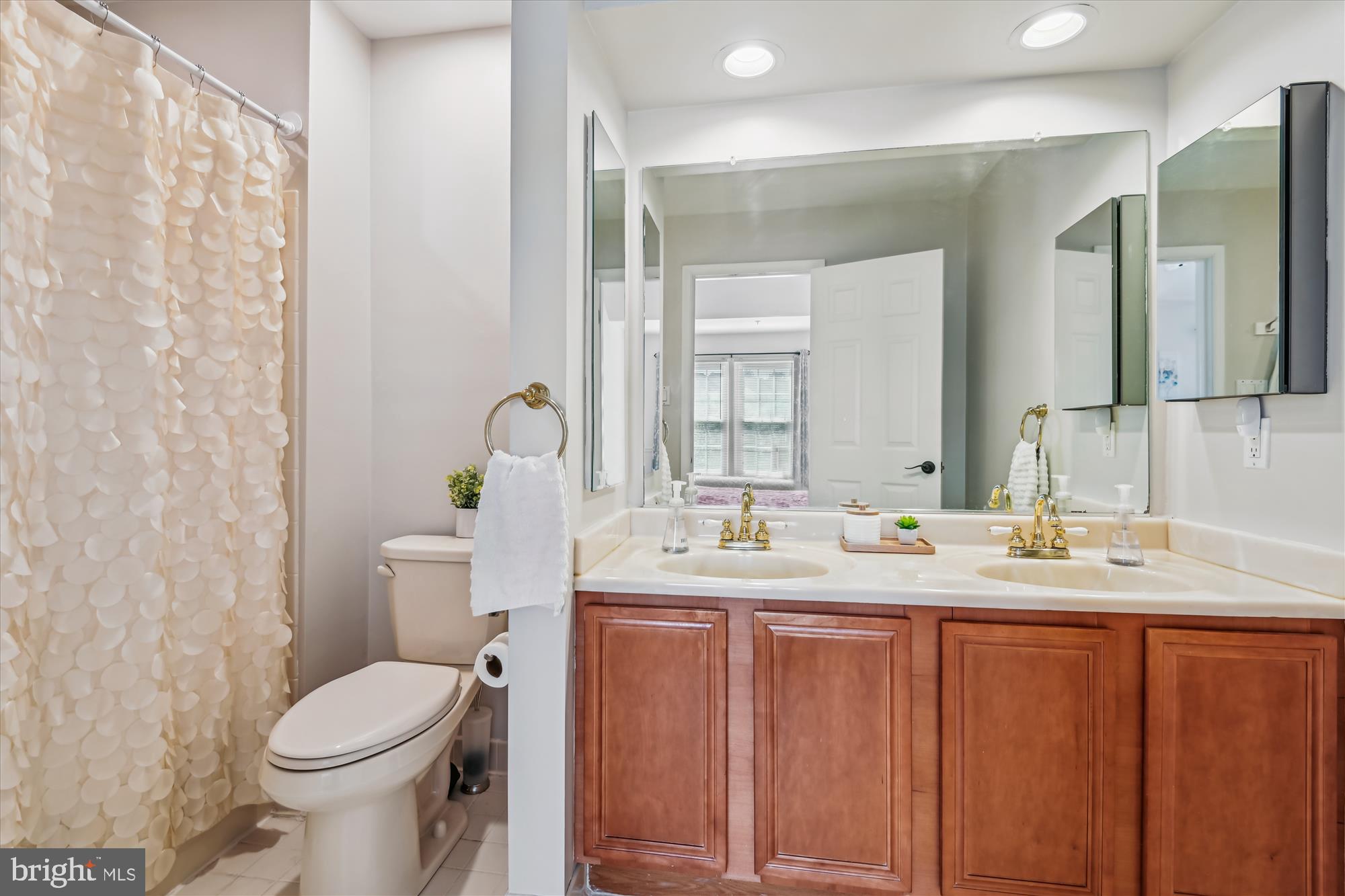 BOWLING BROOK FARMS - Residential