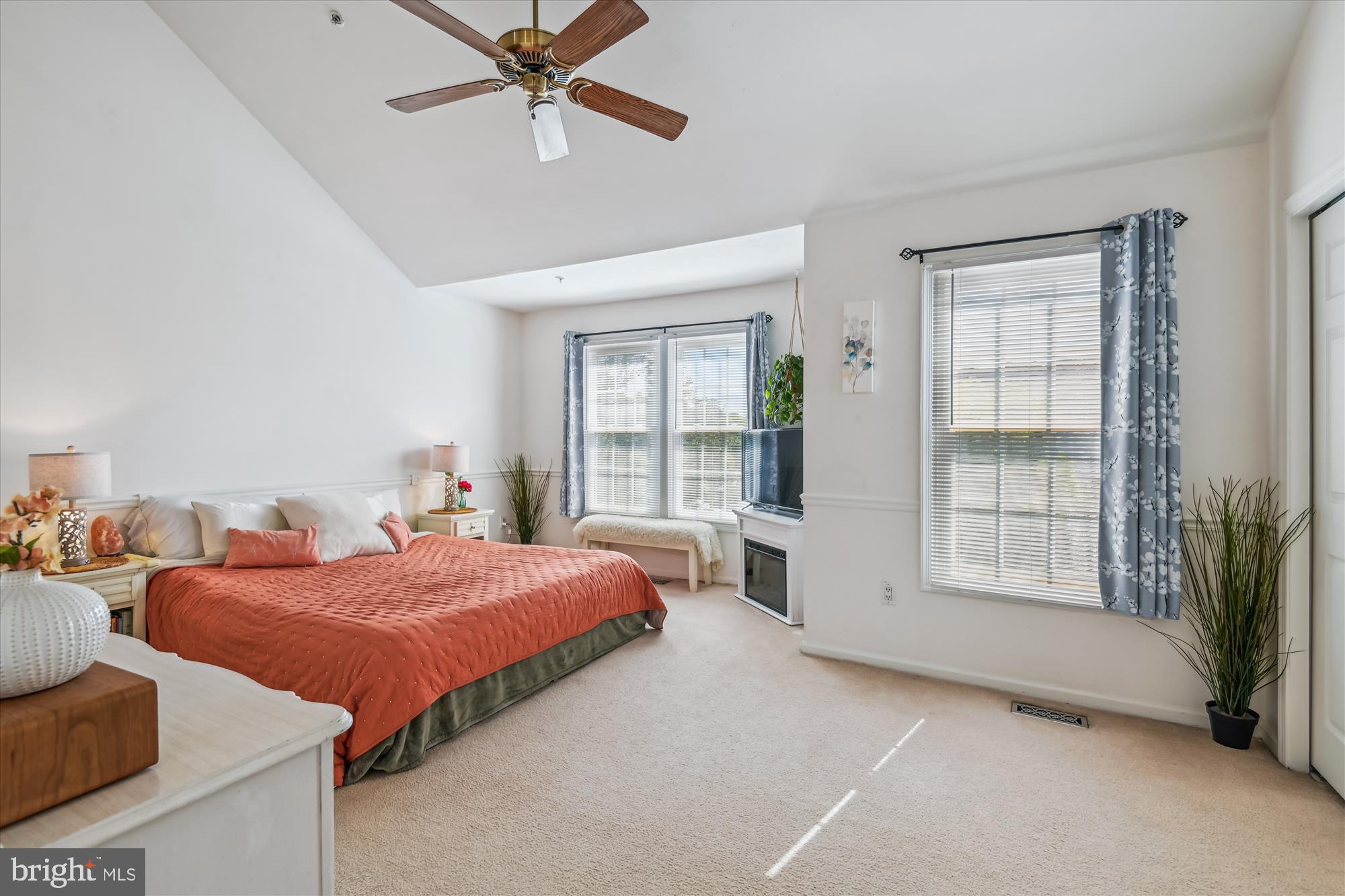 BOWLING BROOK FARMS - Residential