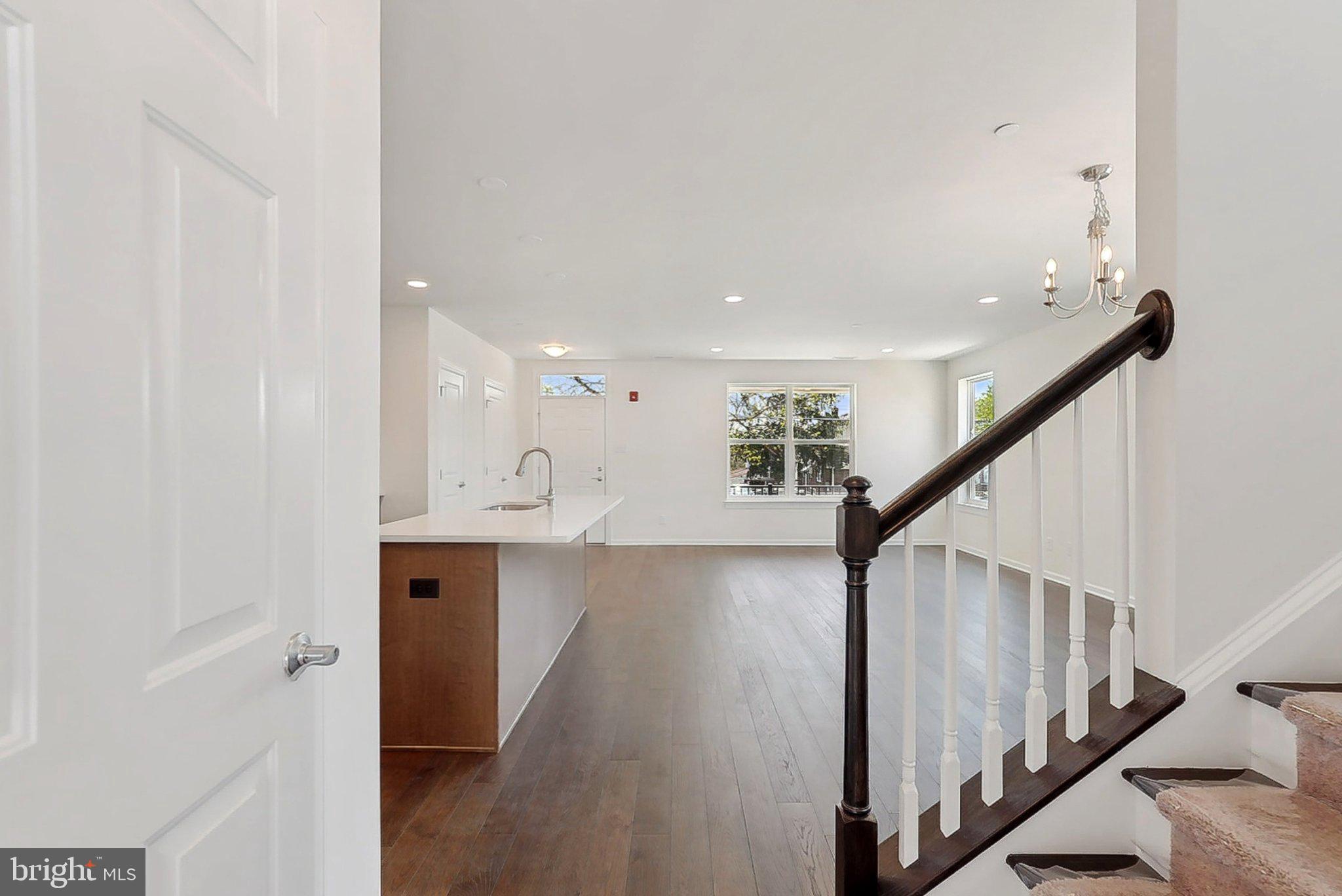 ARBOR PLACE - Residential